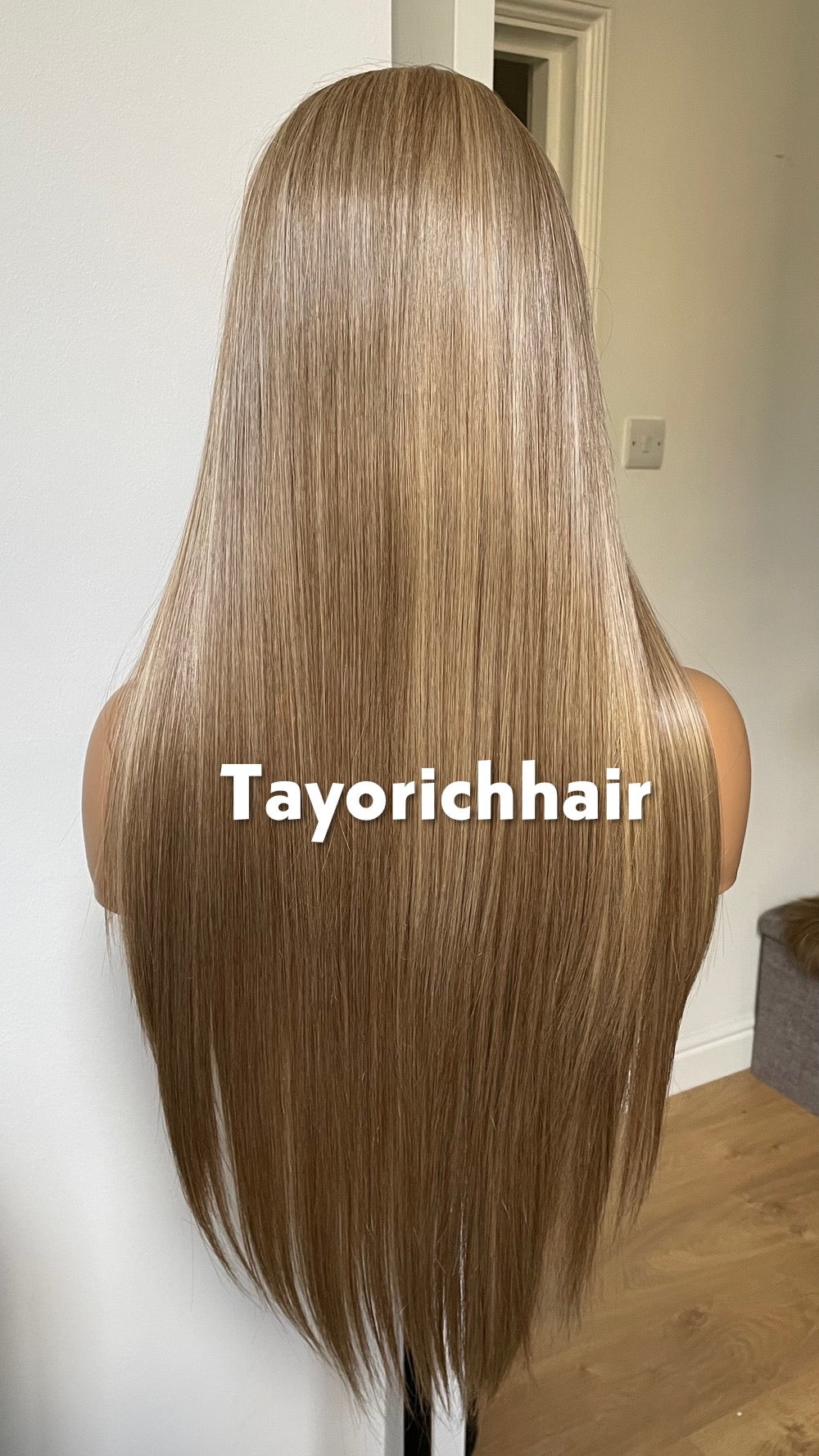 Long Elegant Mixed Dark And Natural Ash Blonde Hair Wig|Straight Blonde Heat Friendly Wig|Free Part Handtied Lace Front Wig|Natural Wigs