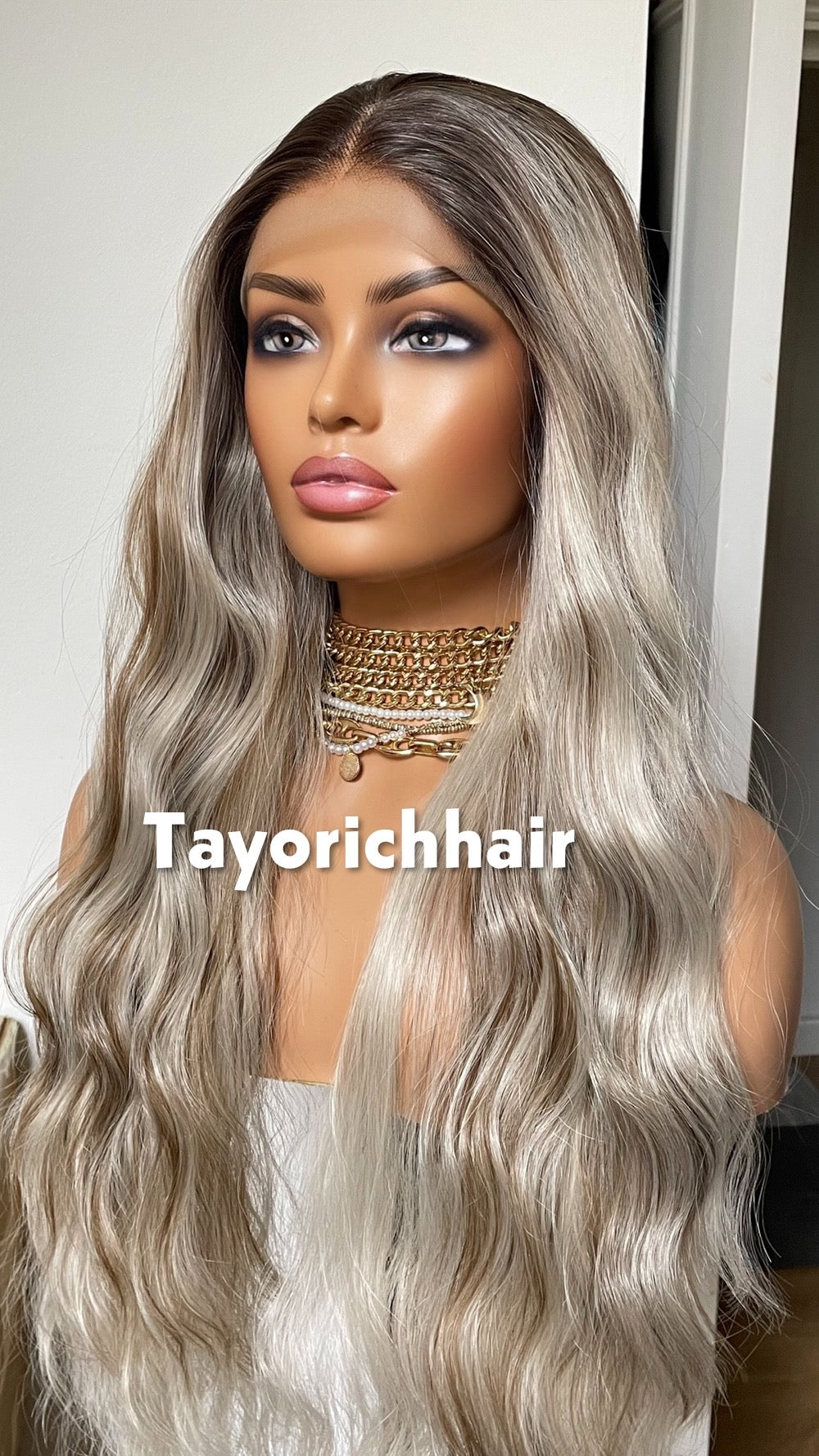 Ombre Platinum Blonde Wig: Long Wavy Synthetic Lace Front Wig