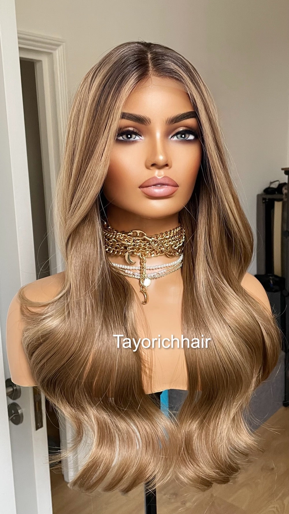 20 Inches Mixed Blonde Lace Front Wig/ Dark Roots /Natural Realistic Soft Synthetic Lace Wigs For Women/Ready To Ship Wigs/ Money Piece Wig