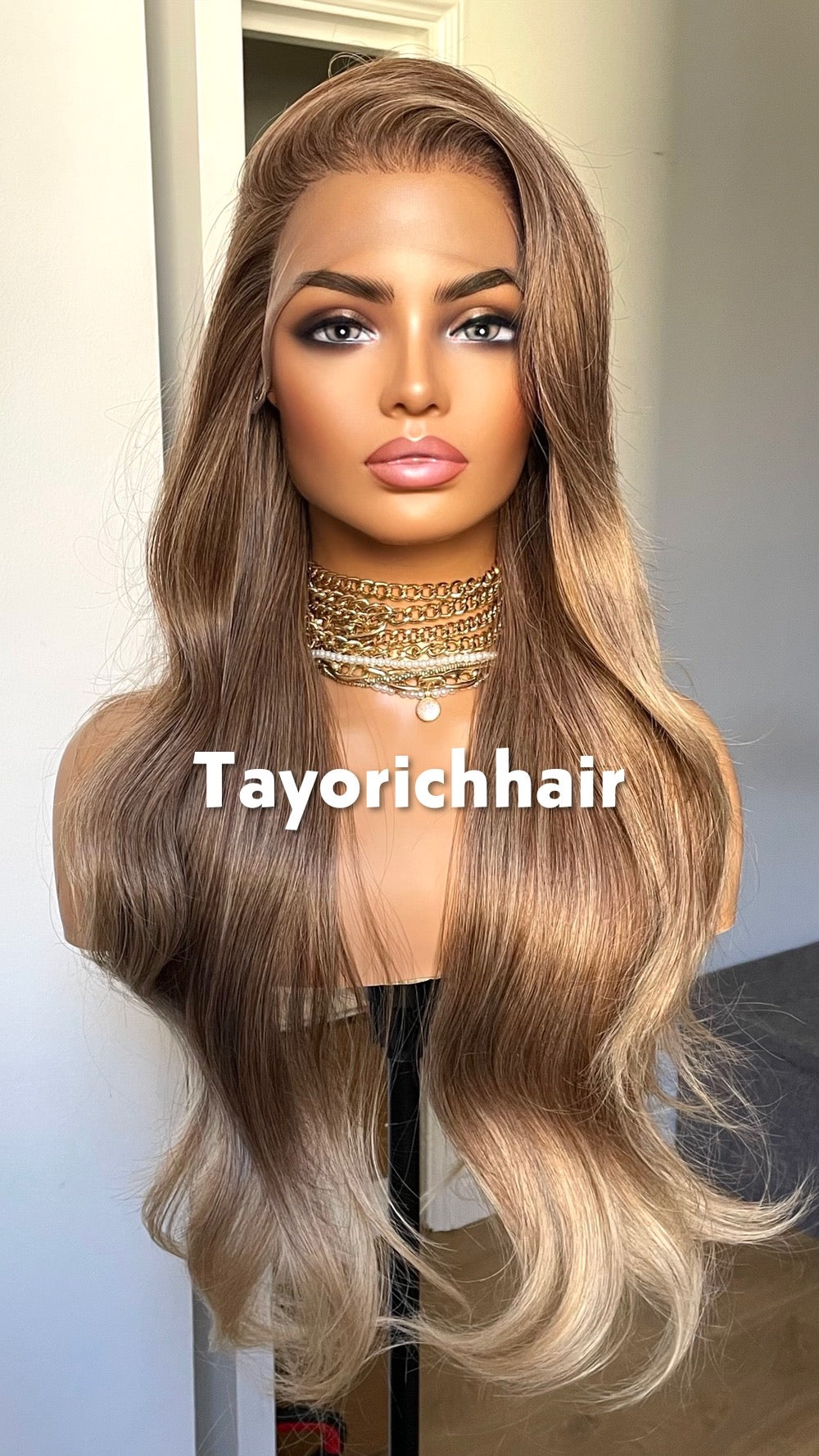 Honey Brown Wig With Blonde Highlights| Long Hair Comfortable Wigs For Women In 24Inches|13by6 Wide Lace-top Wig With Free Part| Pre-plucked Hair-Line Wigs By Tayorichhair