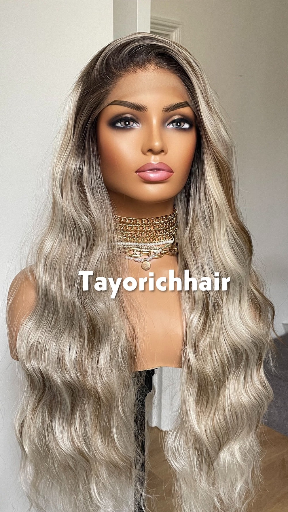 Ombre Platinum Blonde Wig: Long Wavy Synthetic Lace Front Wig