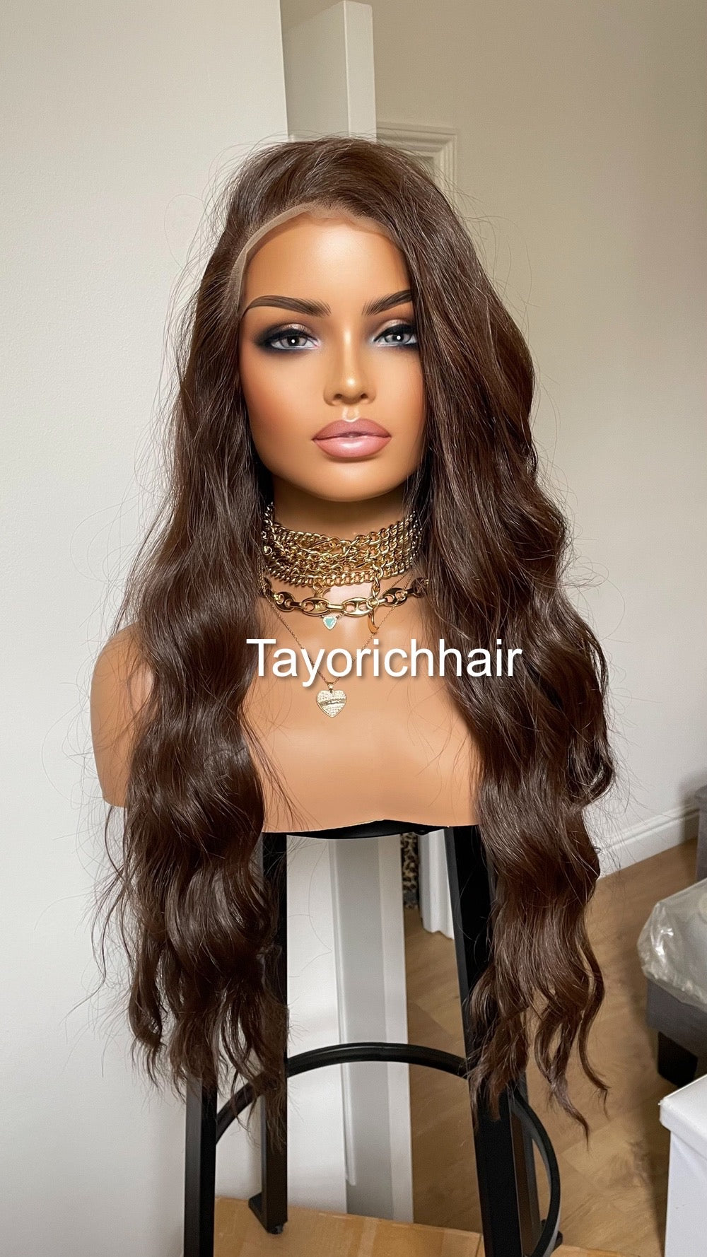 Brunette Dark Brown Lace Front Wavy Wig For Women Natural Looking 13x6 Ocean Wave Lace Front Wig Realistic Hair Line Heat Friendly Synthetic