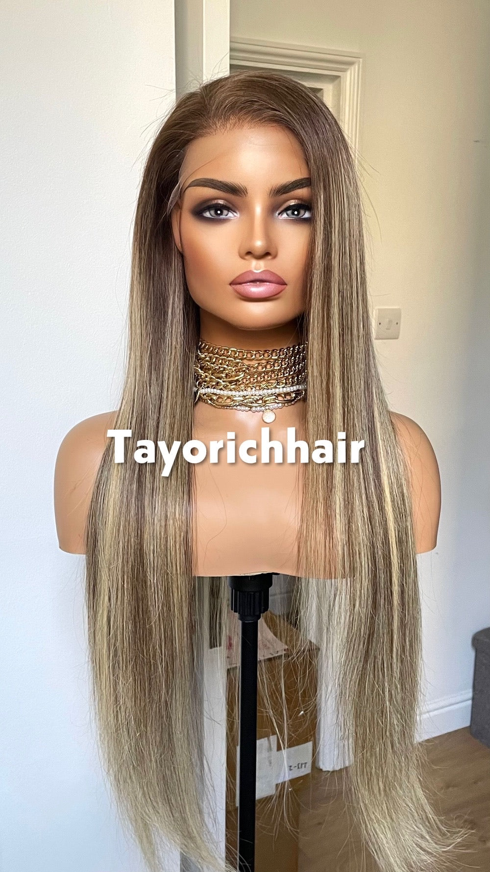 Ombre Balayage Brazilian Human Hair Wig•13x4 HD Lace Wig•Dark Brown Roots 26 Inches Long Straight Hair Wig•Ready To Ship Wig For Hairloss