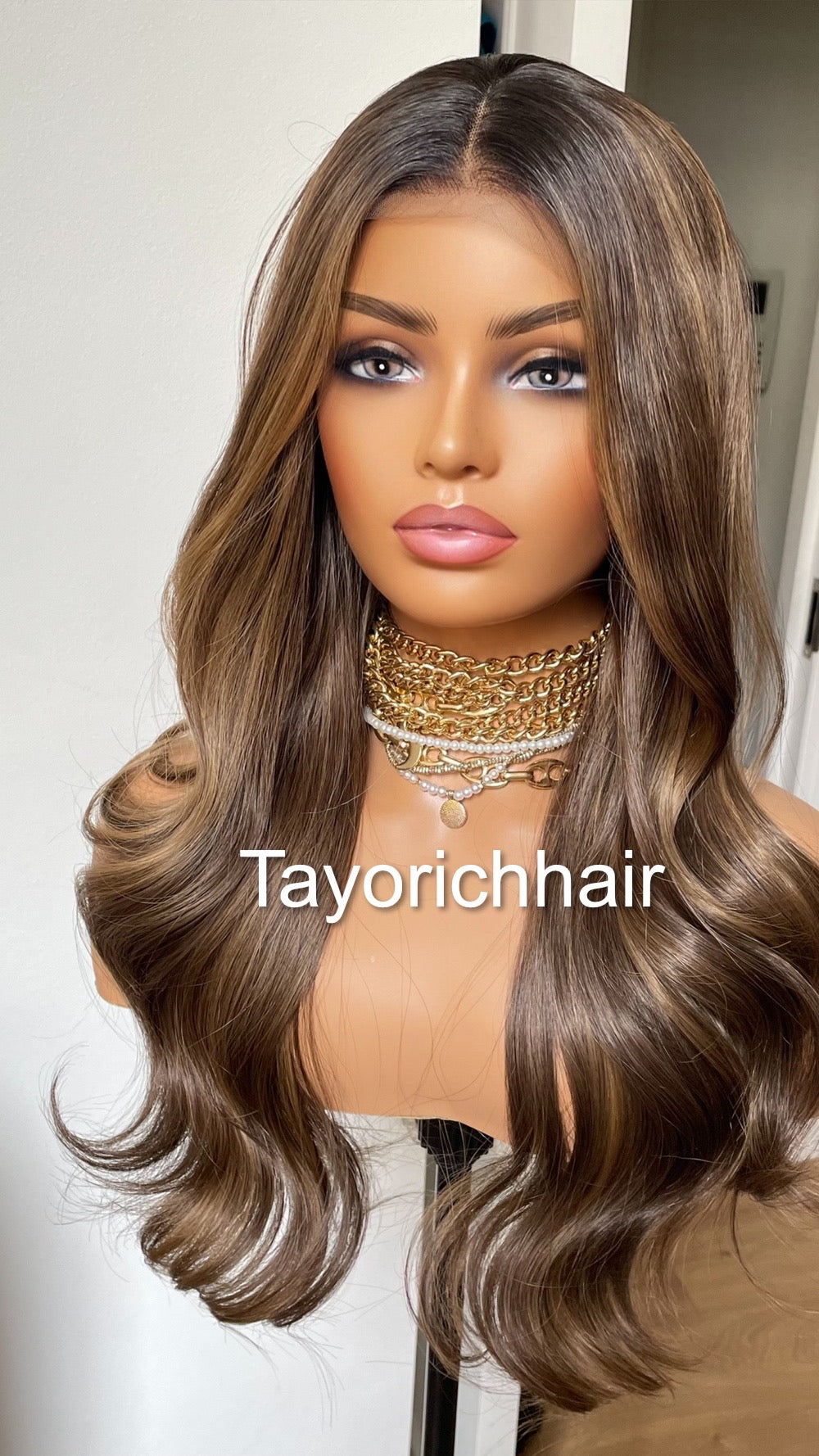Darkest Brown Handtied Lace Top Wig With Dark Blonde Highlights And Black Roots-Wavy Hair In 20 Inches-Heat Friendly Wigs For Women
