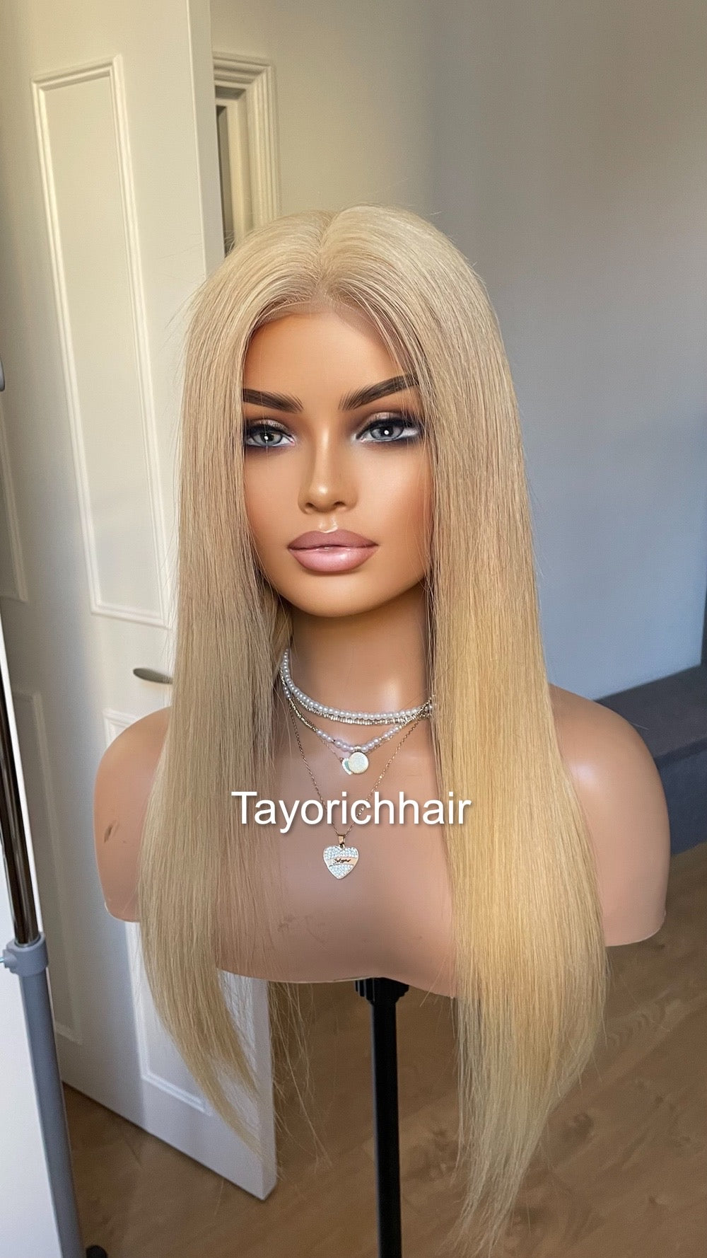 Blonde Human Hair Lace Wig/ Blonde Real Hair Wig In 20 Inches/ Blonde Staight Hair Wig By Tayorichhair/13x6 Lace Small Cap Size Wig