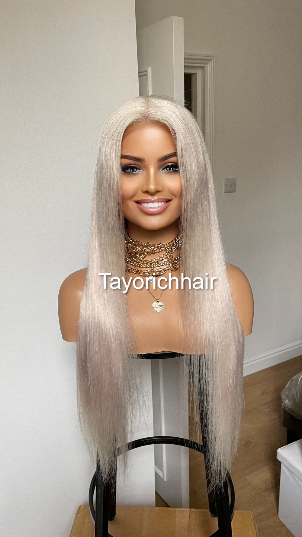 Platinum Blonde Straight Human Hair Wig In 24 Inches•HD Lace Front Wig With Free Part•Soft Hair Wig For Women Hairloss Alopecia•180% Density