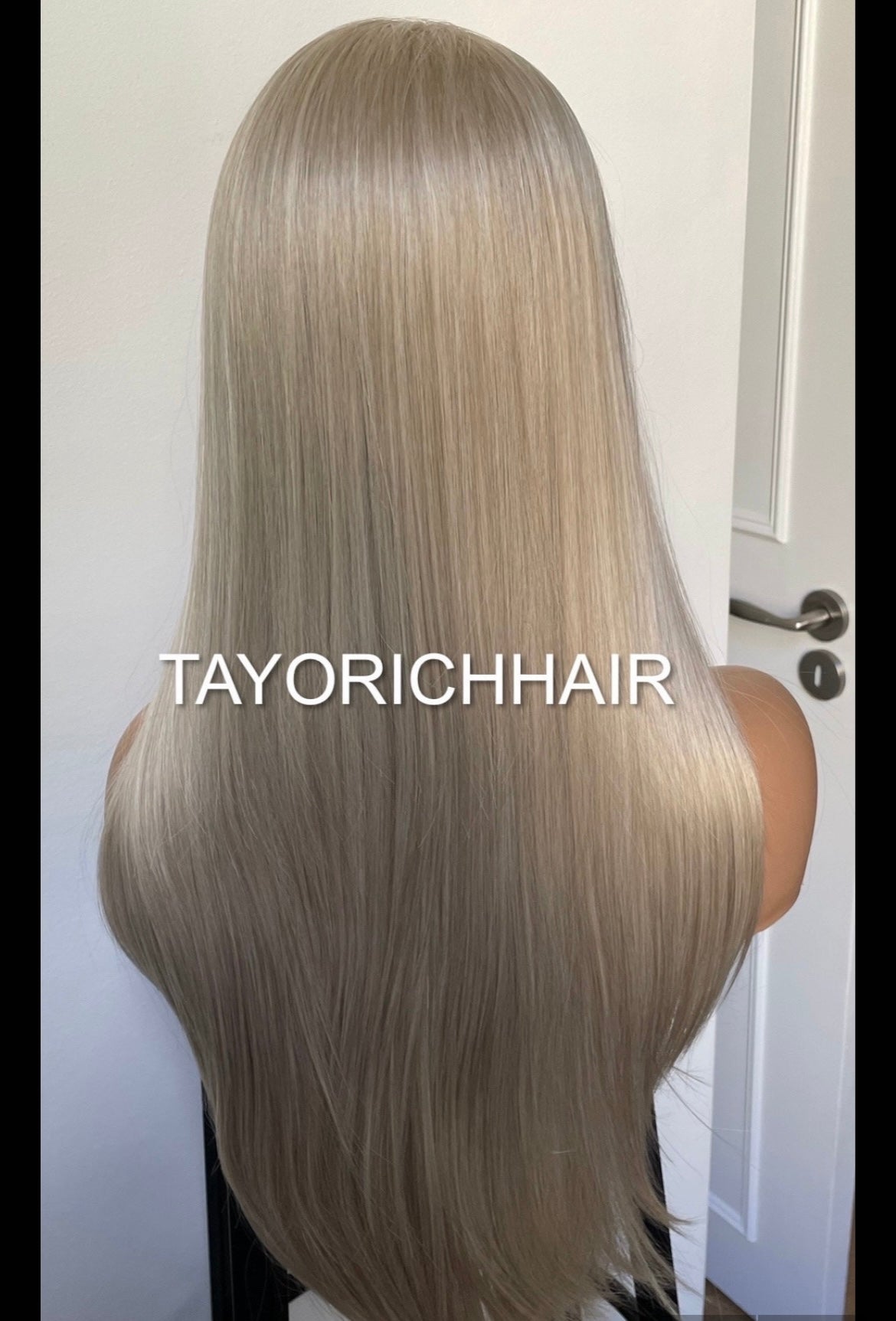 Pearl Blonde Synthetic Lace Wig