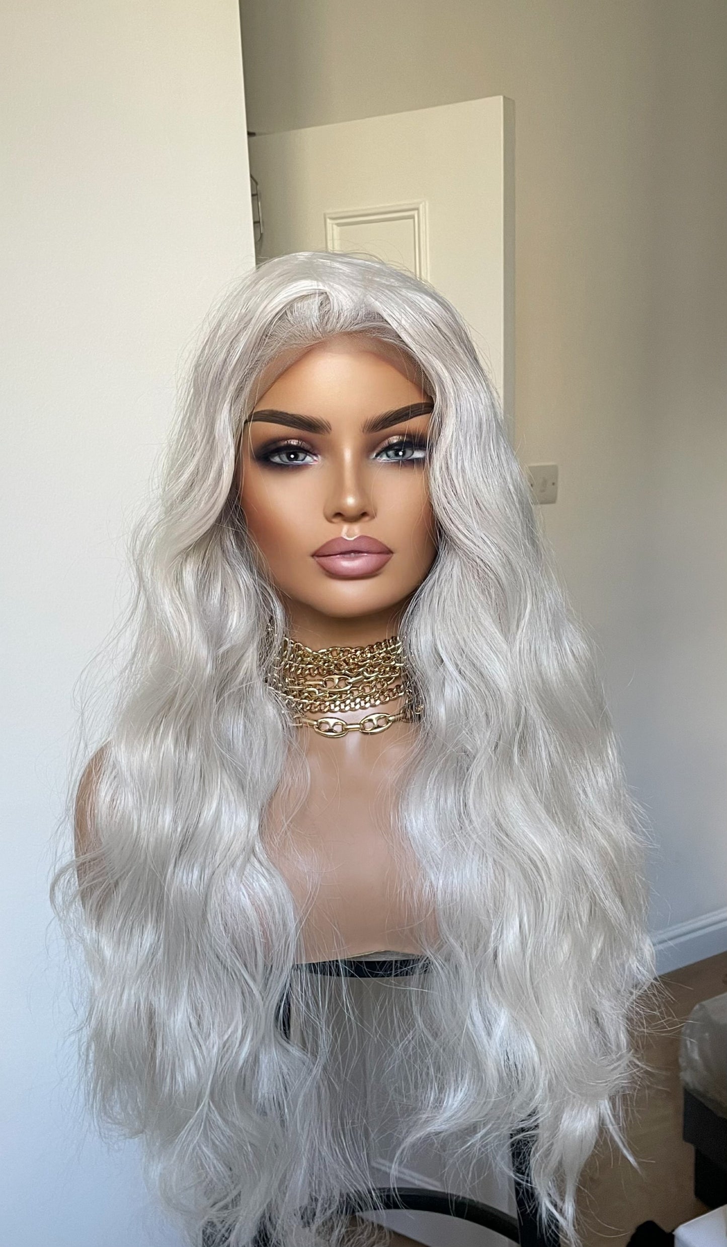 13 By 6 White Blonde Lace Frontal Wig/Loose Waves Hair/Heat Safe Synthetic Wig For Women/Free Part Wig With Free Part/Pre Plucked Hairline
