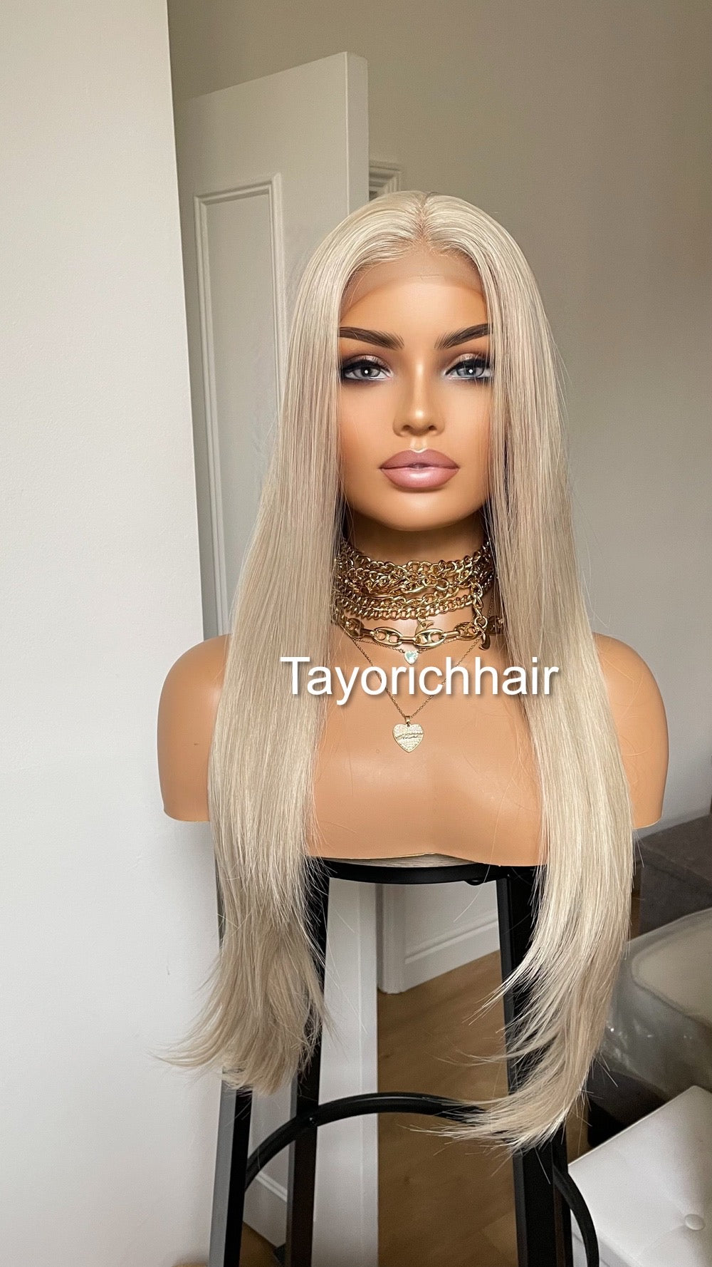 Pearl Blonde Synthetic Lace Wig