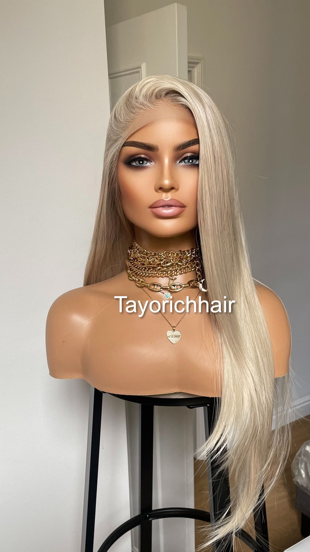 Pearl Blonde Synthetic Lace Wig