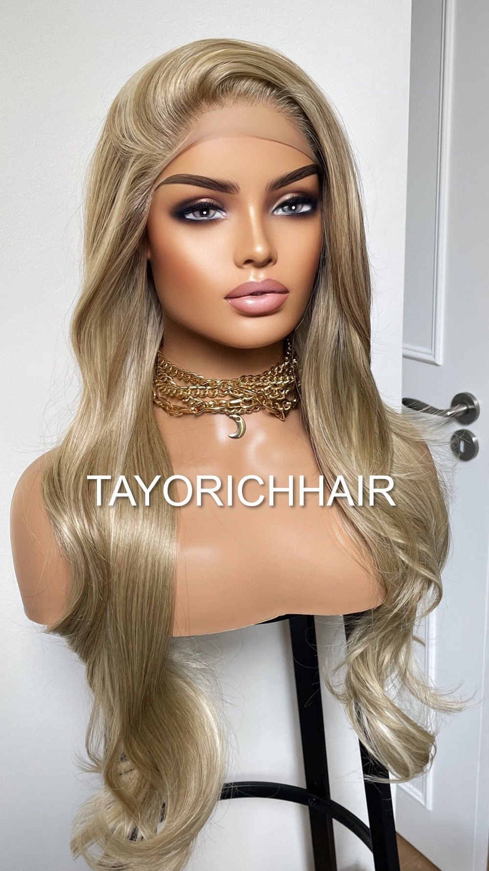 Slight Wavy Blonde Lace Front Wig With Streaks/Long Bouncy Ashy Olive Heat Safe Synthetic Wig 13x3 Lace Front Wig For Women