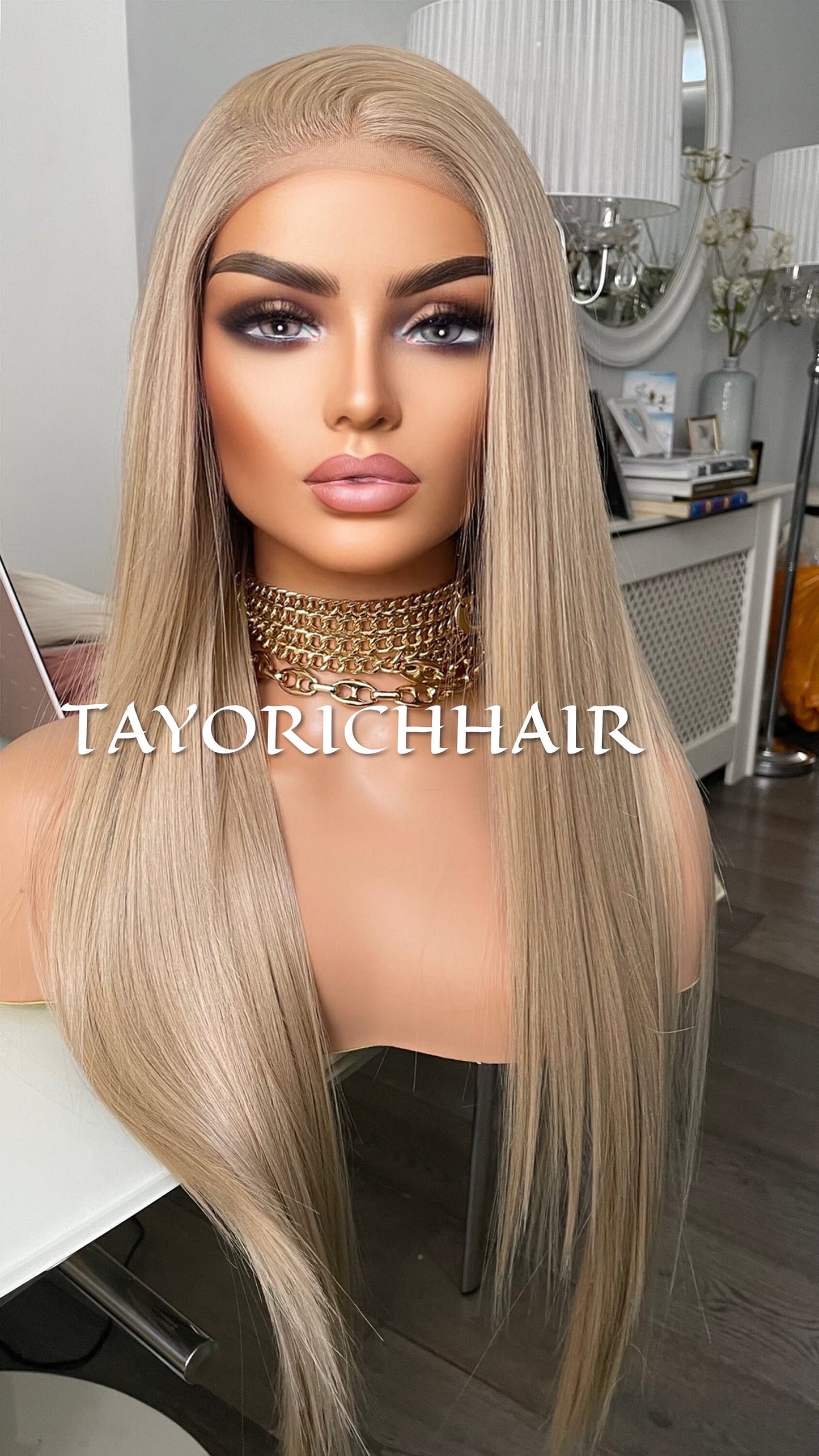 Natural Ash Blonde Straight Synthetic Wig