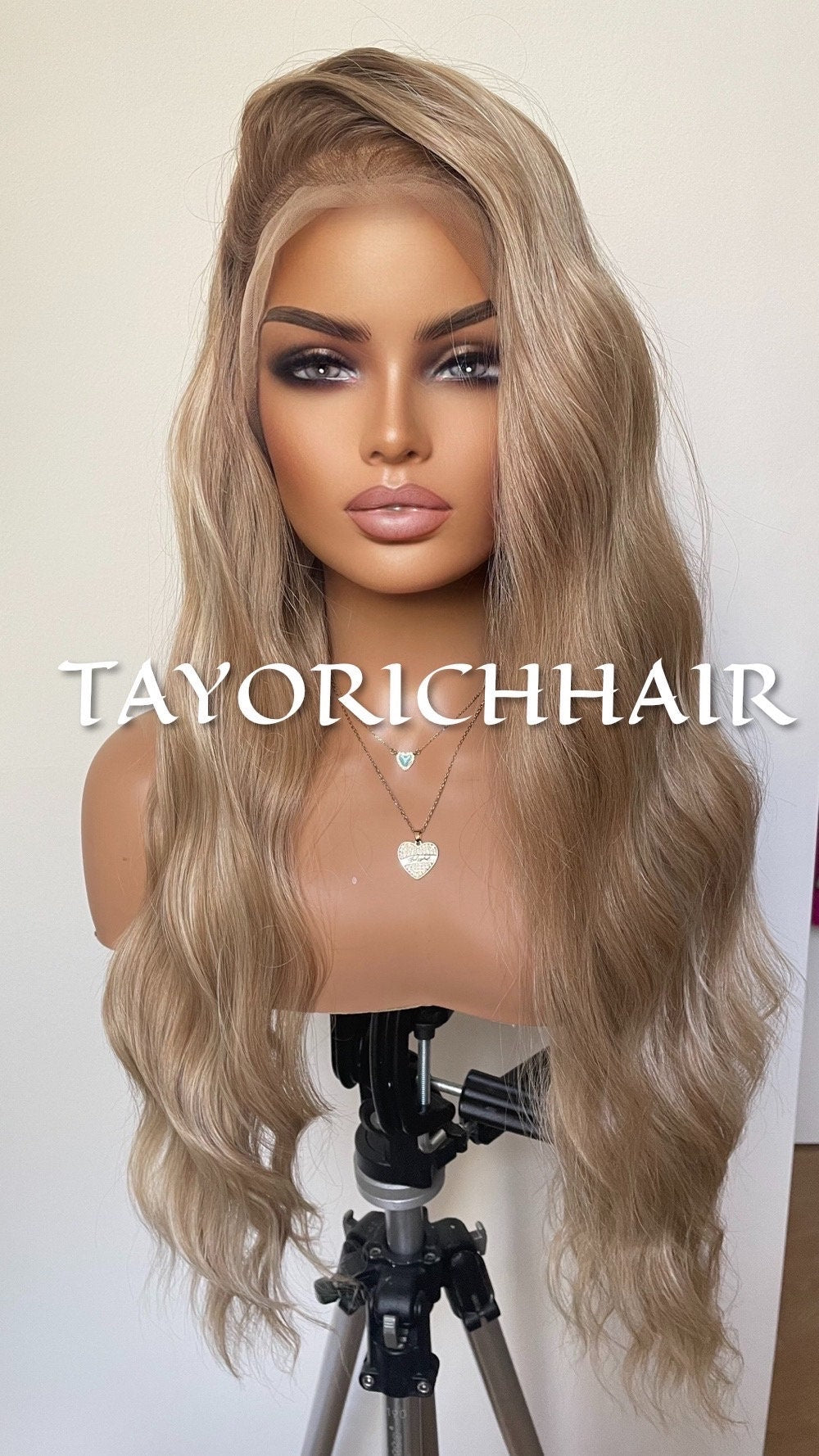 Honey Blonde Long Wavy Hair With Darker Roots 13x6 Wide Free Part Lace Front Wig/ Long Ocean Wave Mixed Blonde Synthetic Wig/ Average Cap