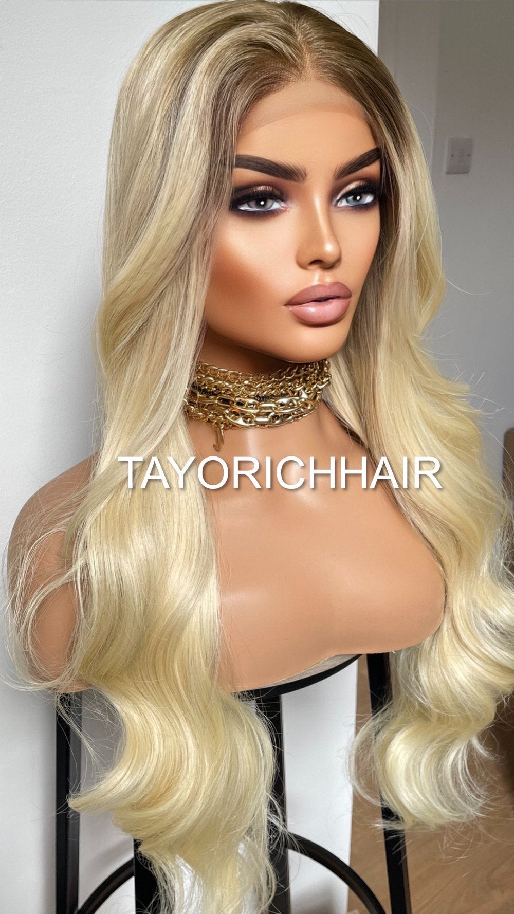 Light Golden Blonde Lace Front Wig With Dark Roots/ 13x3 Lace Front/ Heat Safe Sythetic Lush Wavy Lace Wig For Women/ Gift For Her