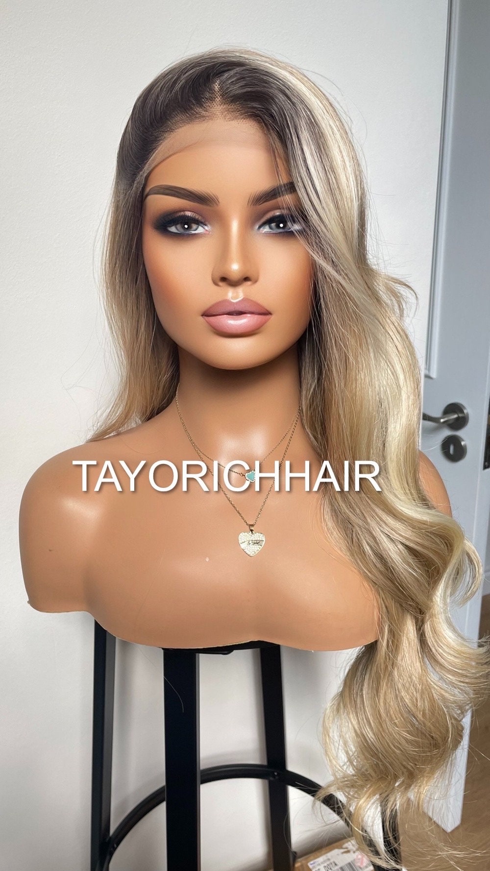 Warm Blonde Lace Wig With Money Piece/ Dark Roots ,Bouncy Waves, Heat Safe Synthetic Wigs, Hairloss Solution, Beginner Friendly Women Wigs