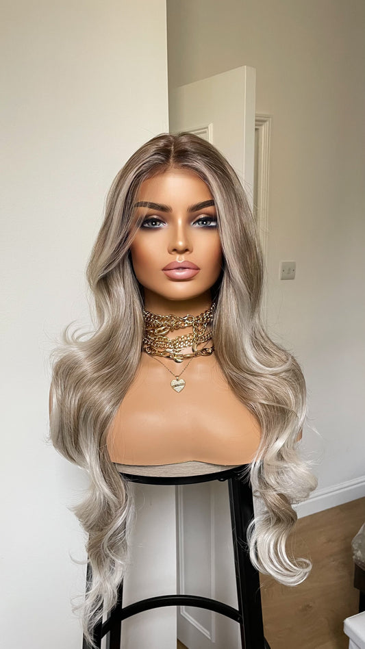 Dark Ash Synthetic Wig With Money Piece•Platinum Blonde Highlights• 24 Inches Bouncy Wavy Hair•Middle Part Realistic Wig•Ready To Ship Wigs