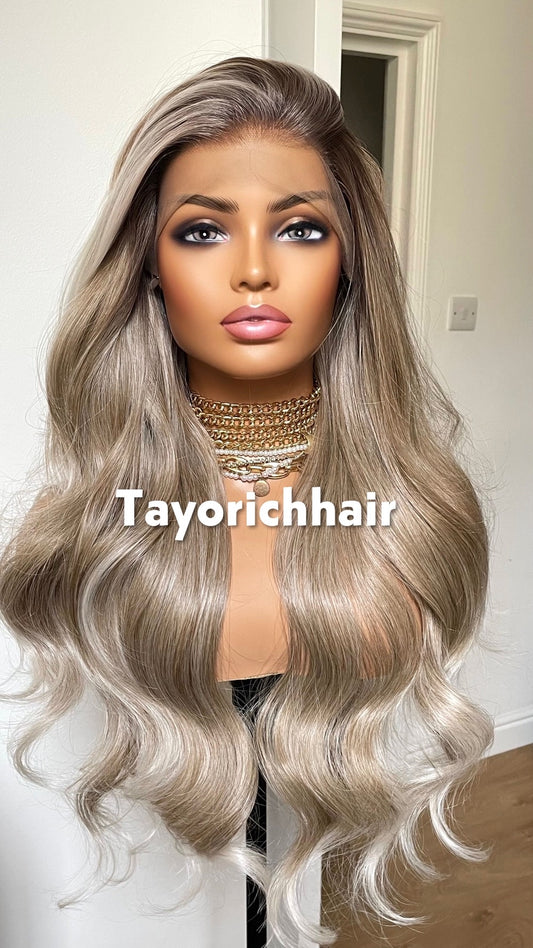 Dark Ash Synthetic Wig With Money Piece•Platinum Blonde Highlights• 24 Inches Bouncy Wavy Hair•Middle Part Realistic Wig•Ready To Ship Wigs