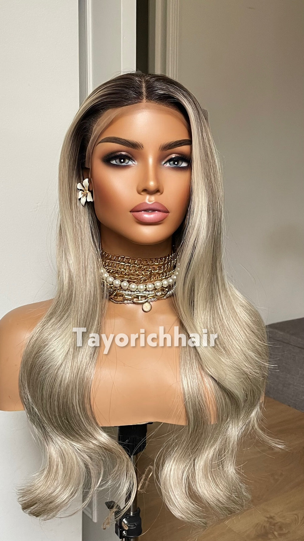 Dark Ash Blonde Synthetic Lace Front Wig with Black Roots & Money Piece Highlights – 18/20 Inch