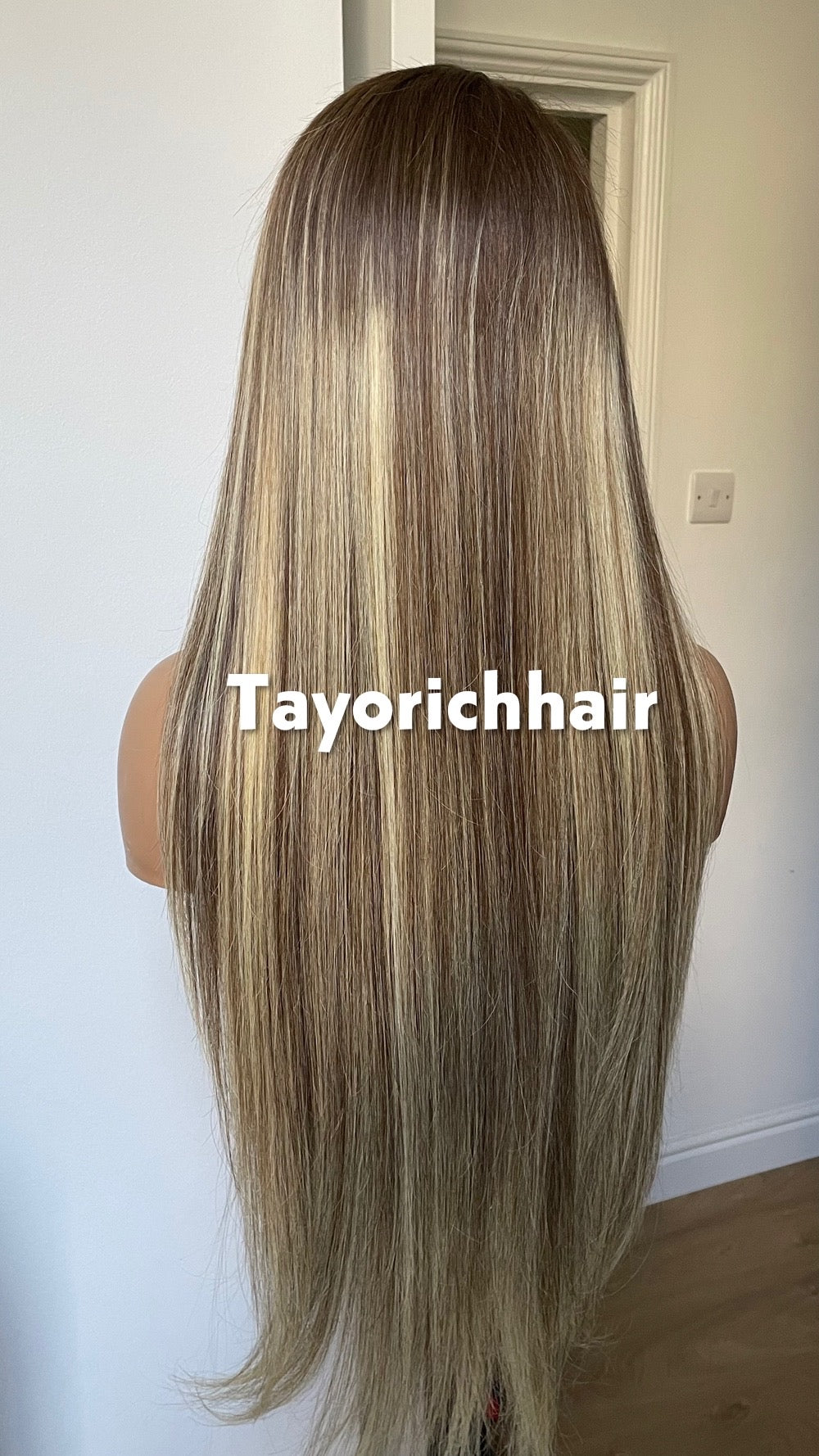 Ombre Balayage Brazilian Human Hair Wig•13x4 HD Lace Wig•Dark Brown Roots 26 Inches Long Straight Hair Wig•Ready To Ship Wig For Hairloss