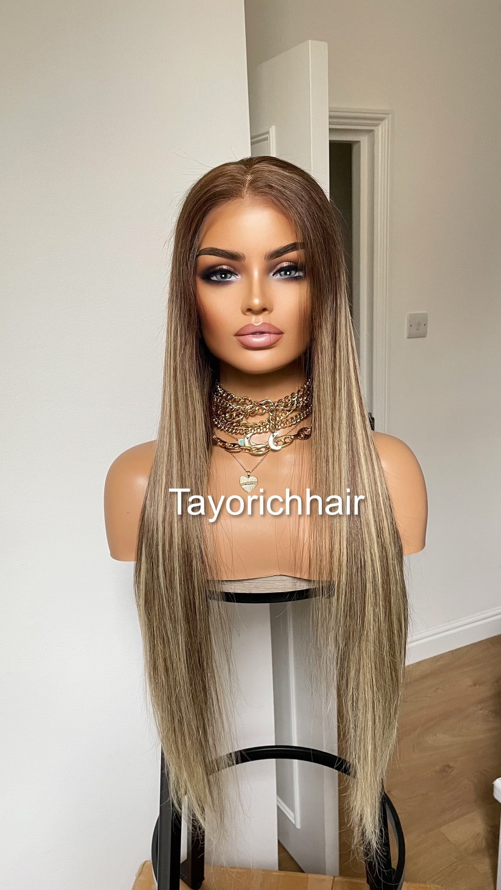 Ombre Balayage Brazilian Human Hair Wig•13x4 HD Lace Wig•Dark Brown Roots 26 Inches Long Straight Hair Wig•Ready To Ship Wig For Hairloss
