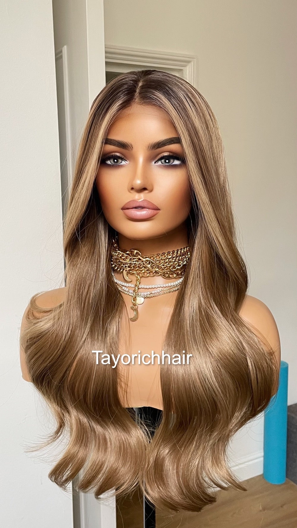 20 Inches Mixed Blonde Lace Front Wig/ Dark Roots /Natural Realistic Soft Synthetic Lace Wigs For Women/Ready To Ship Wigs/ Money Piece Wig