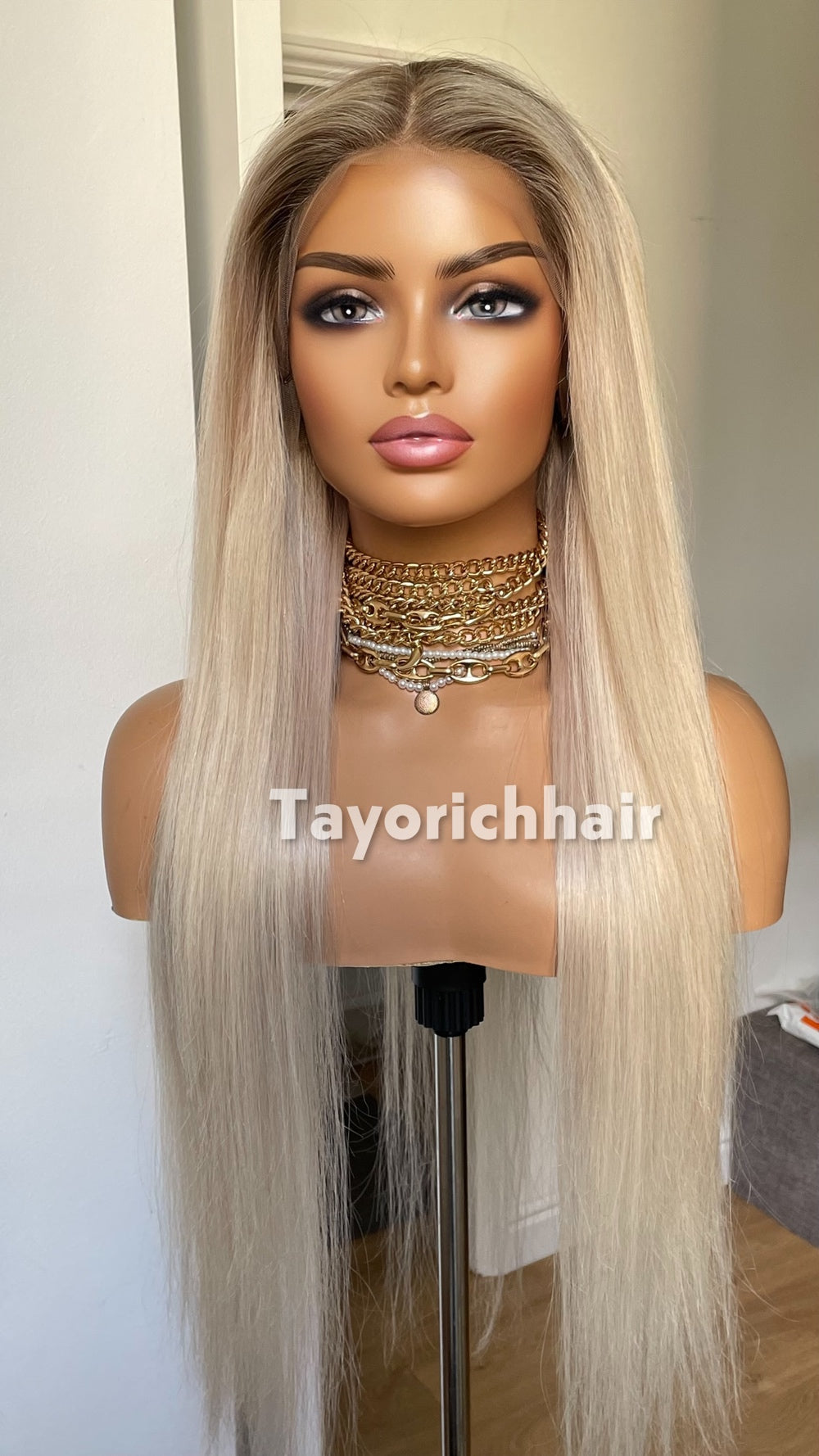 TayoRichHair 13x4 HD Lace Front Ash Platinum Blonde Straight Wig – 100% Human Hair (24 Inch, 200% Density, Dark Roots, Average Cap)