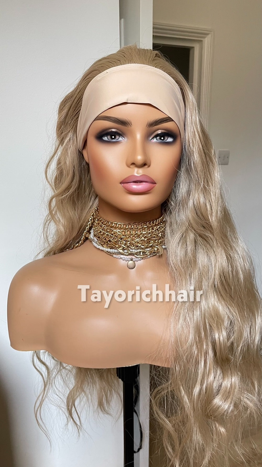 Glueless Ponytail Wig: Heat-Safe Synthetic Updo with Headband