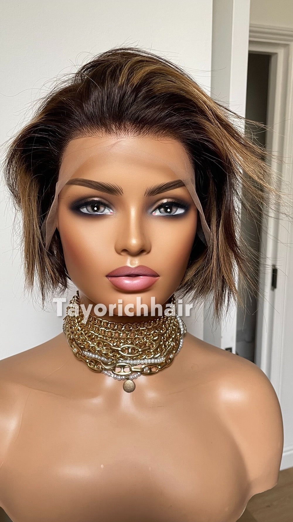 Short Brown Bob Human Hair Wig with Blonde Highlights | Straight 6 Inch Lace Front Wig | Natural Looking Bob Wig