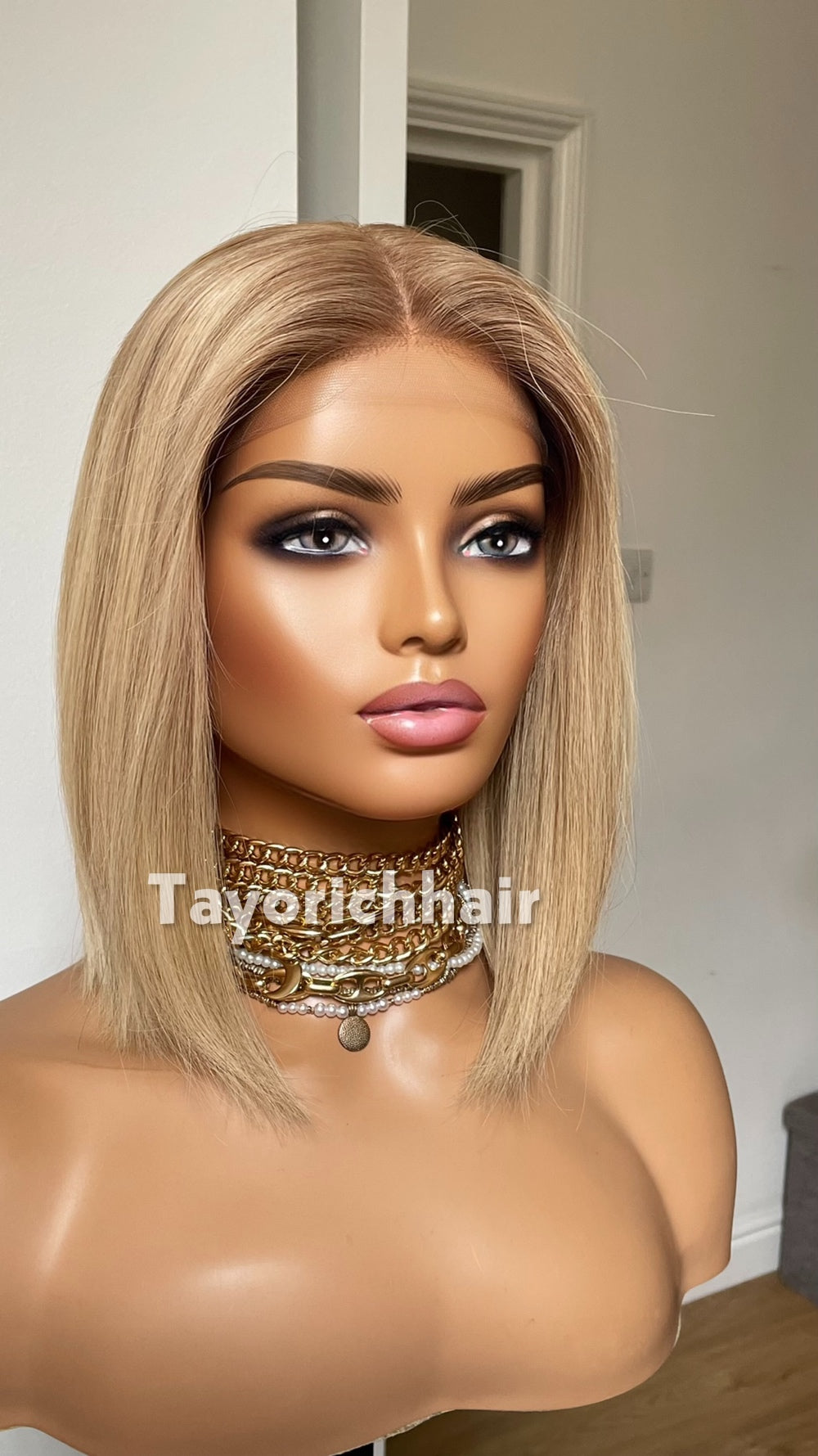 Glueless 12 Inch Blonde Bob Human Hair Wig - 150% Density, Silk Top European Virgin Hair
