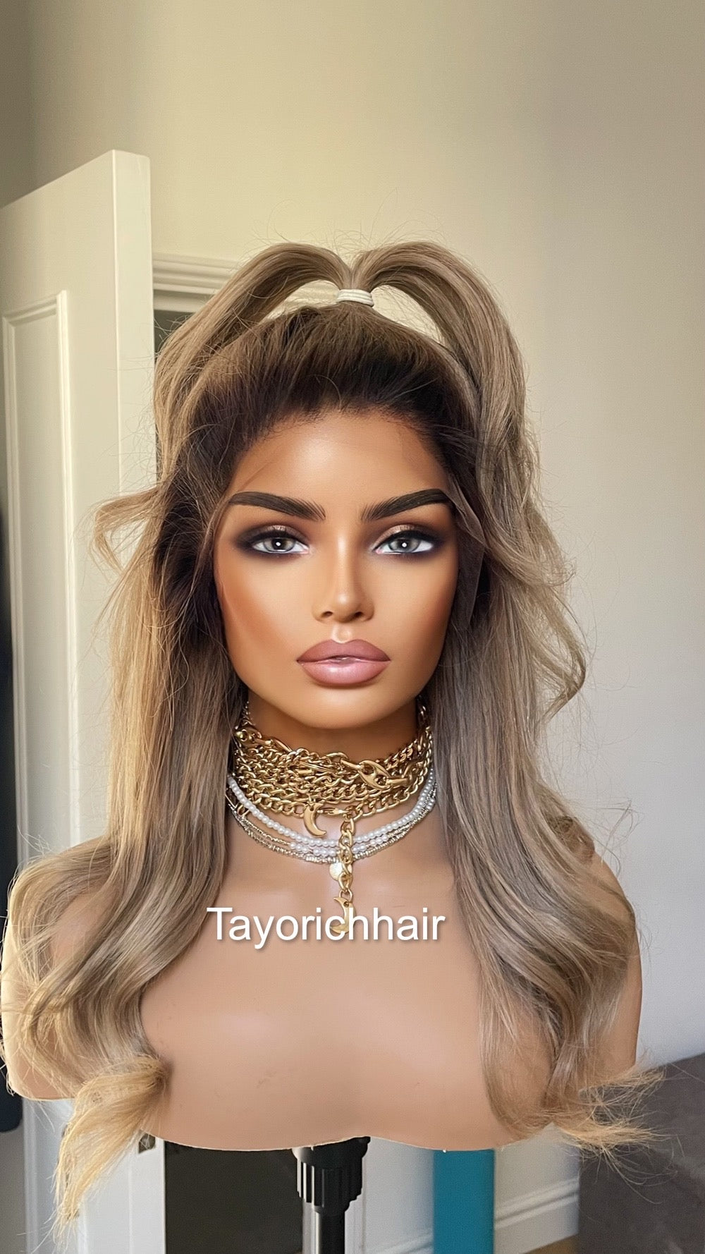 Dark Ash Blonde Short Real Hair With Dark Roots/ 13x4 HD Lace Front Wavy Real Hair Wig/ Small Cap/ Real Hair Wig/Daily Wear Wig For Women
