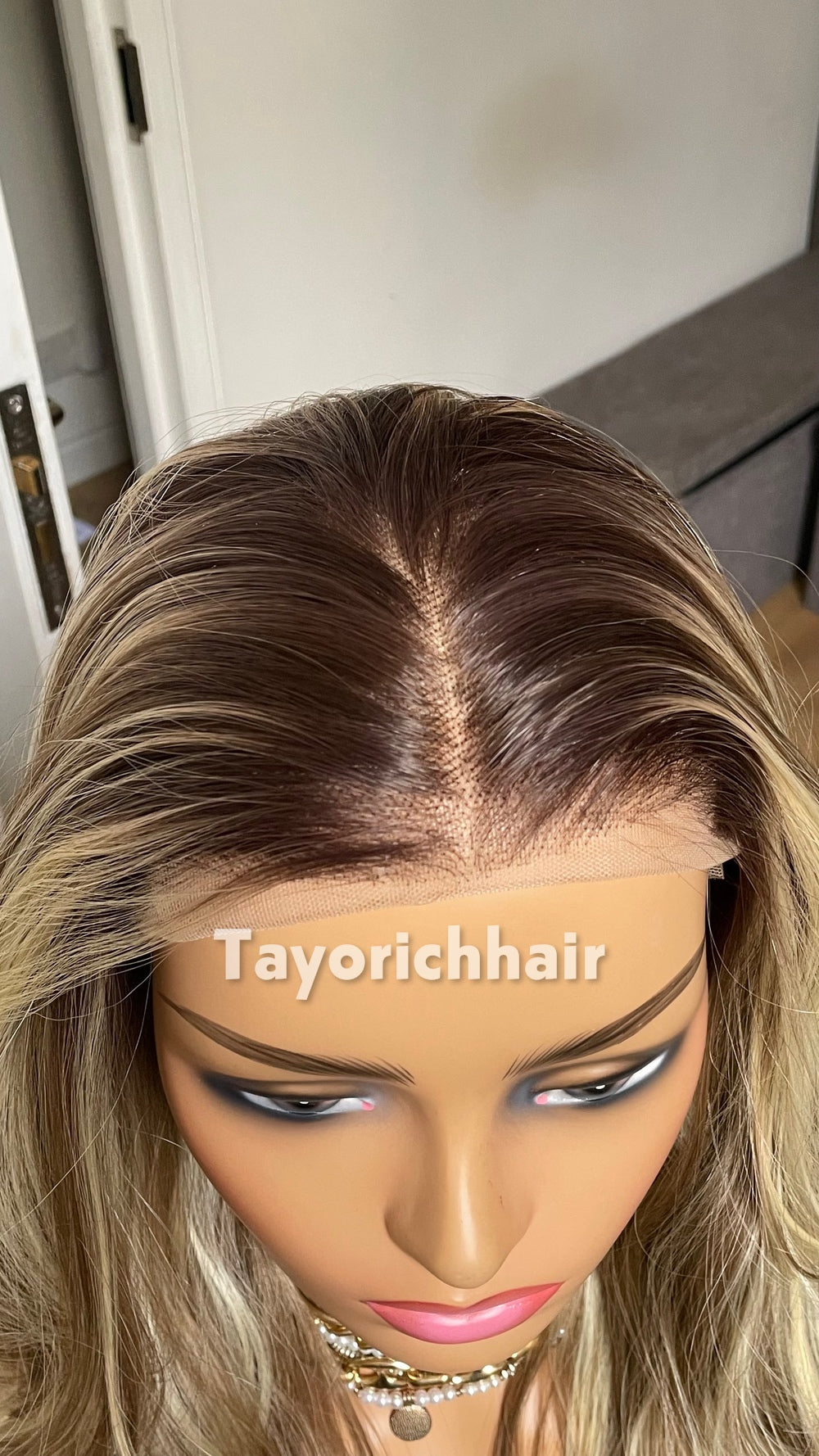 Mixed Blonde Synthetic Wig With Dark Root•Wavy Hair Lace Front Wig With 13x4 Lace•24 Inches Rooted Blonde Wig For Women•Middle Part Lace Wig