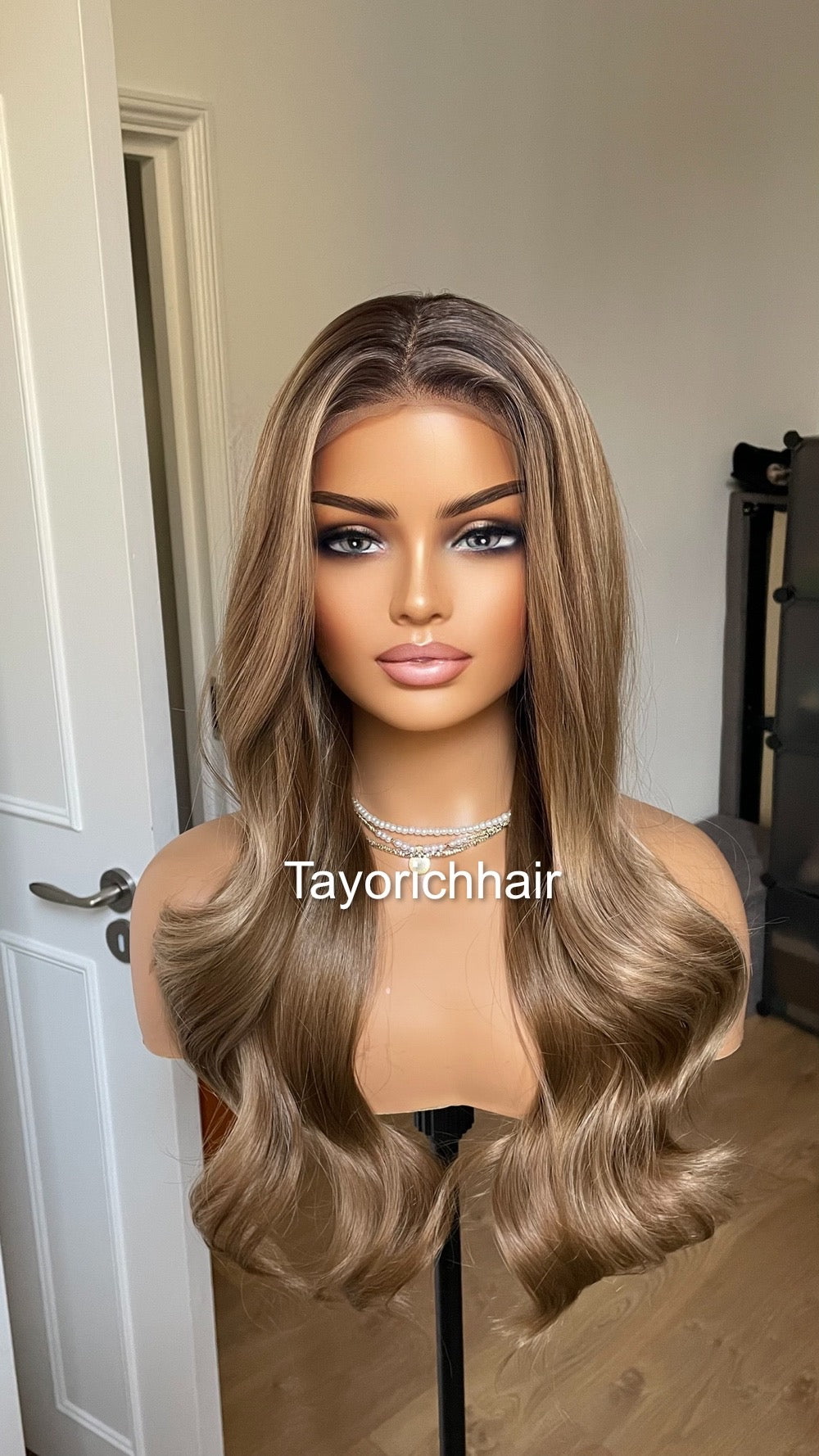 Mixed Ash Brown Lace Frontal Wig With Black Roots/ Mixed Brown Synthetic Wig For Womem Daily Wear Alopecia Hairloss Wigs/ Brown Wavy Hair