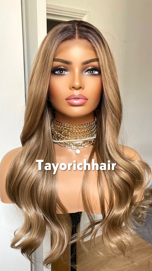 Mixed Sandy Caramel Honey Blonde Hair Wig With Black Roots- 20 Inches Blonde Heat Friendly Wavy hair Synthetic Wig By Tayorichhair