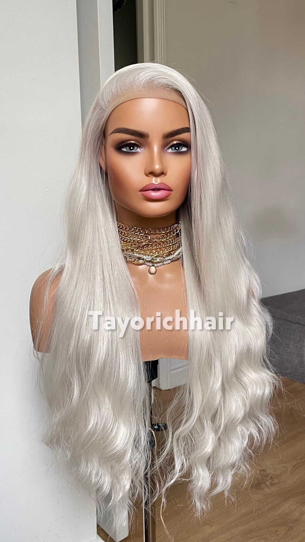 Platinum Blonde Lace Front Wig: 26 Inch Wavy Hair 13 by 6 Lace