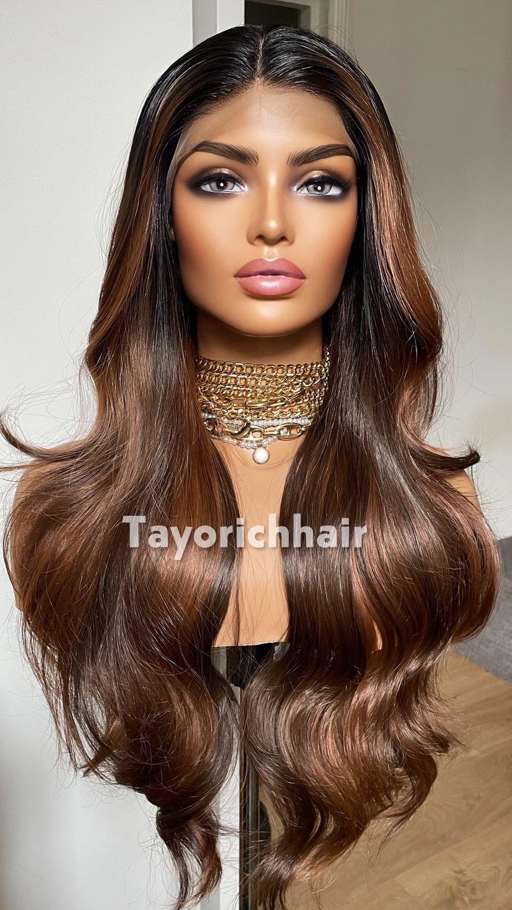 Tayorichhair 26-Inch Mahogany Brown & Black Bouncy Wavy Synthetic Wig – Black Roots, 13x4 Transparent Lace Front, Medium Cap Daily Wear Unit