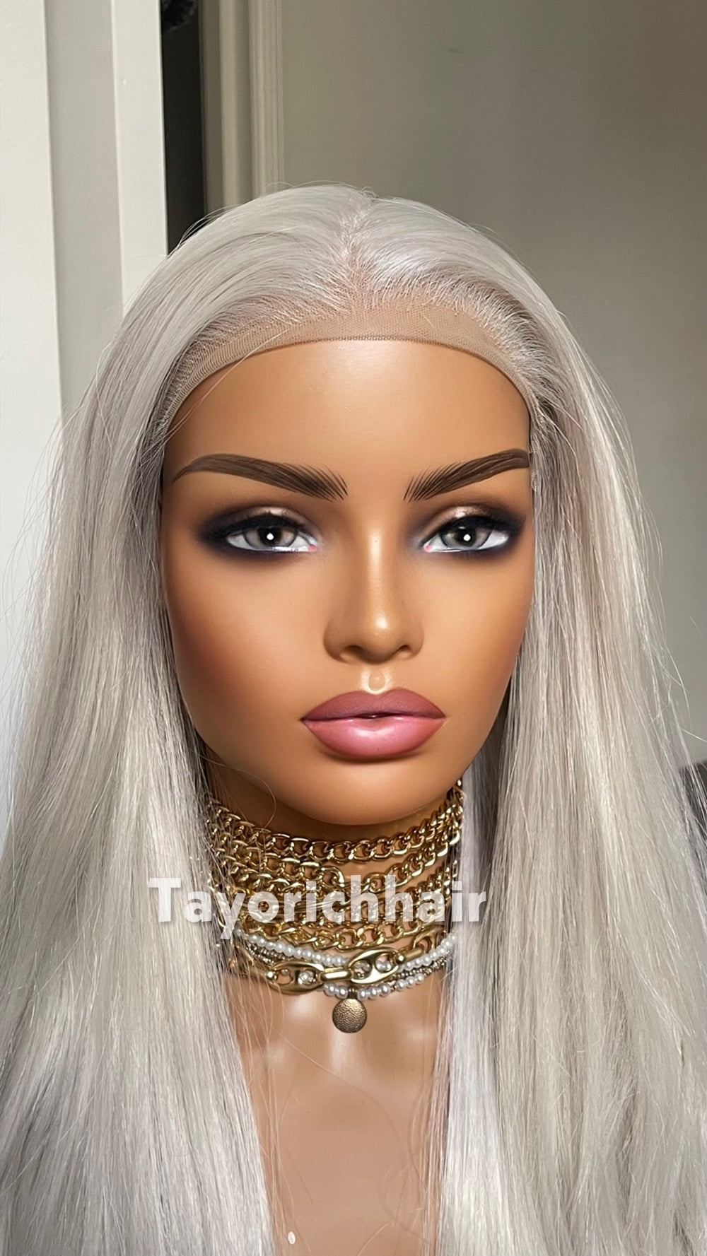 Platinum Blonde Lace Front Wig: 26 Inch Wavy Hair 13 by 6 Lace