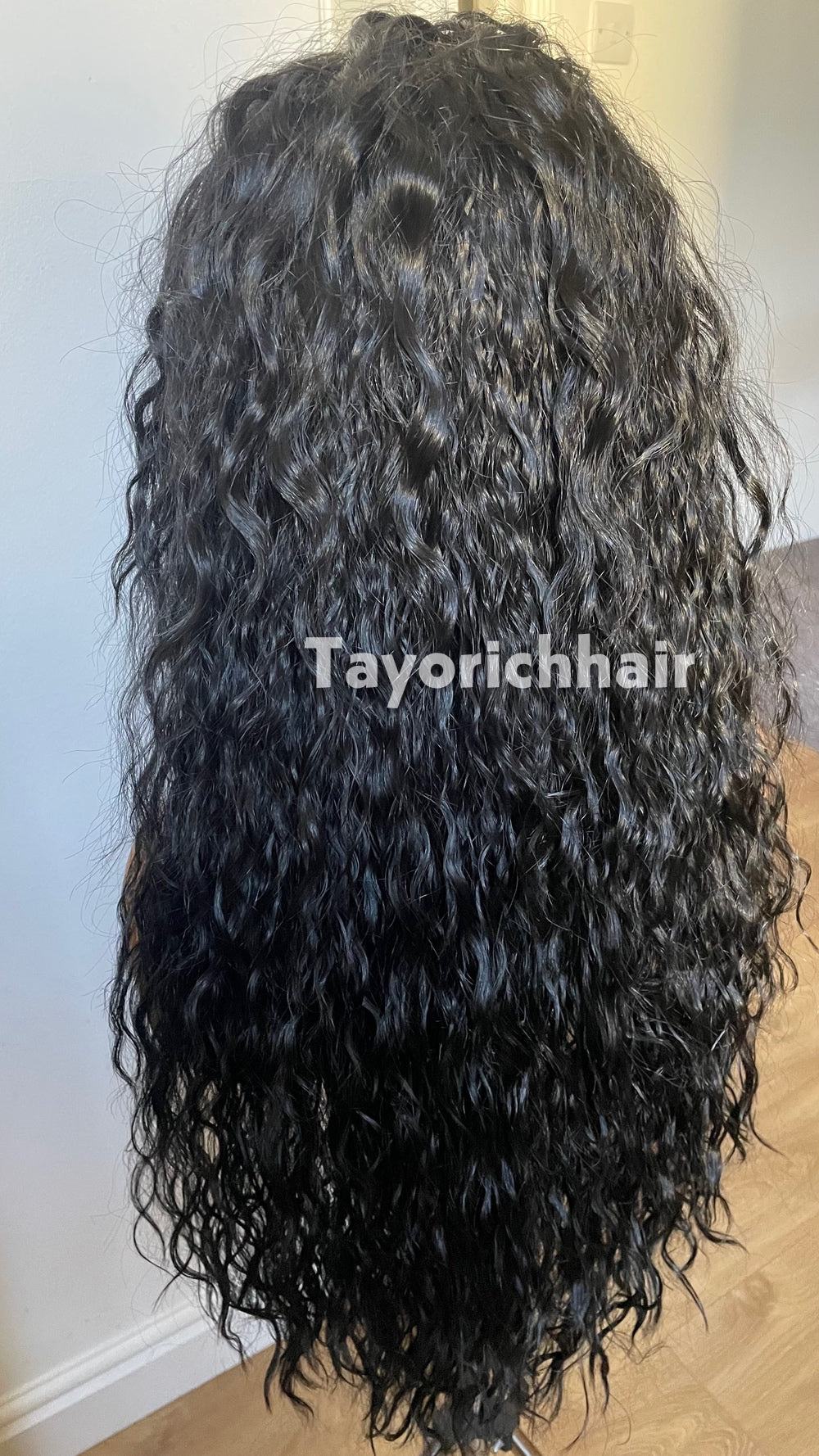 Black 20” Lightweight Curly Wig | 13x3 Free-Part Lace