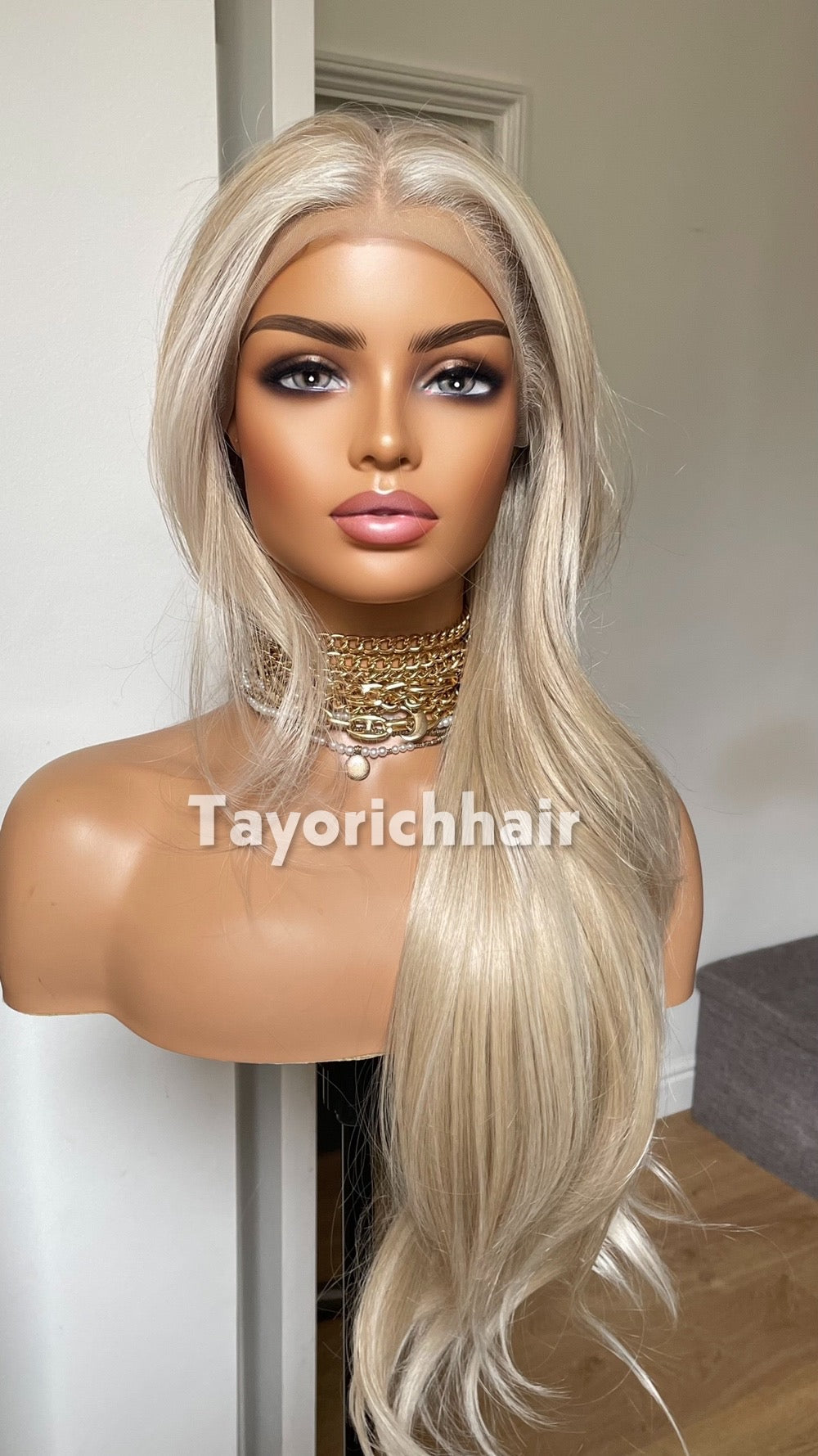 Light Honey Blonde Wig With Highlights; Curtain Bangs, Lace Front Synthetic Wig