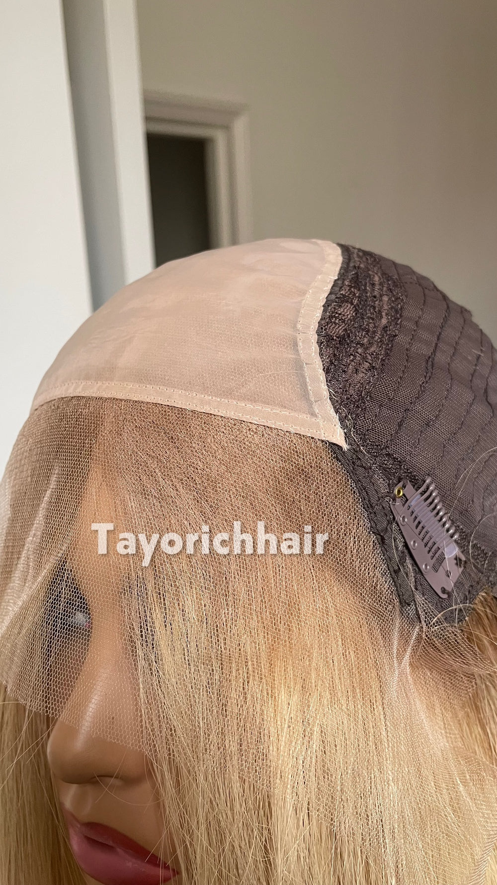 Glueless 12 Inch Blonde Bob Human Hair Wig - 150% Density, Silk Top European Virgin Hair