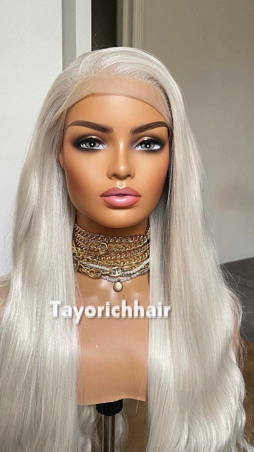 Platinum Blonde Lace Front Wig: 26 Inch Wavy Hair 13 by 6 Lace