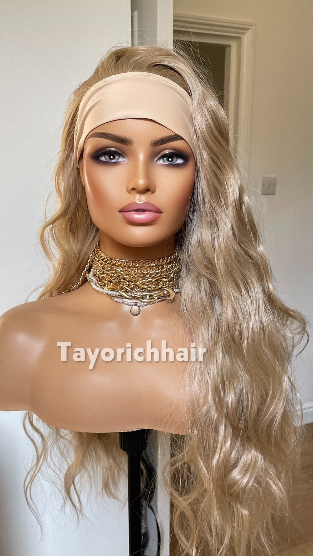 Glueless Ponytail Wig: Heat-Safe Synthetic Updo with Headband