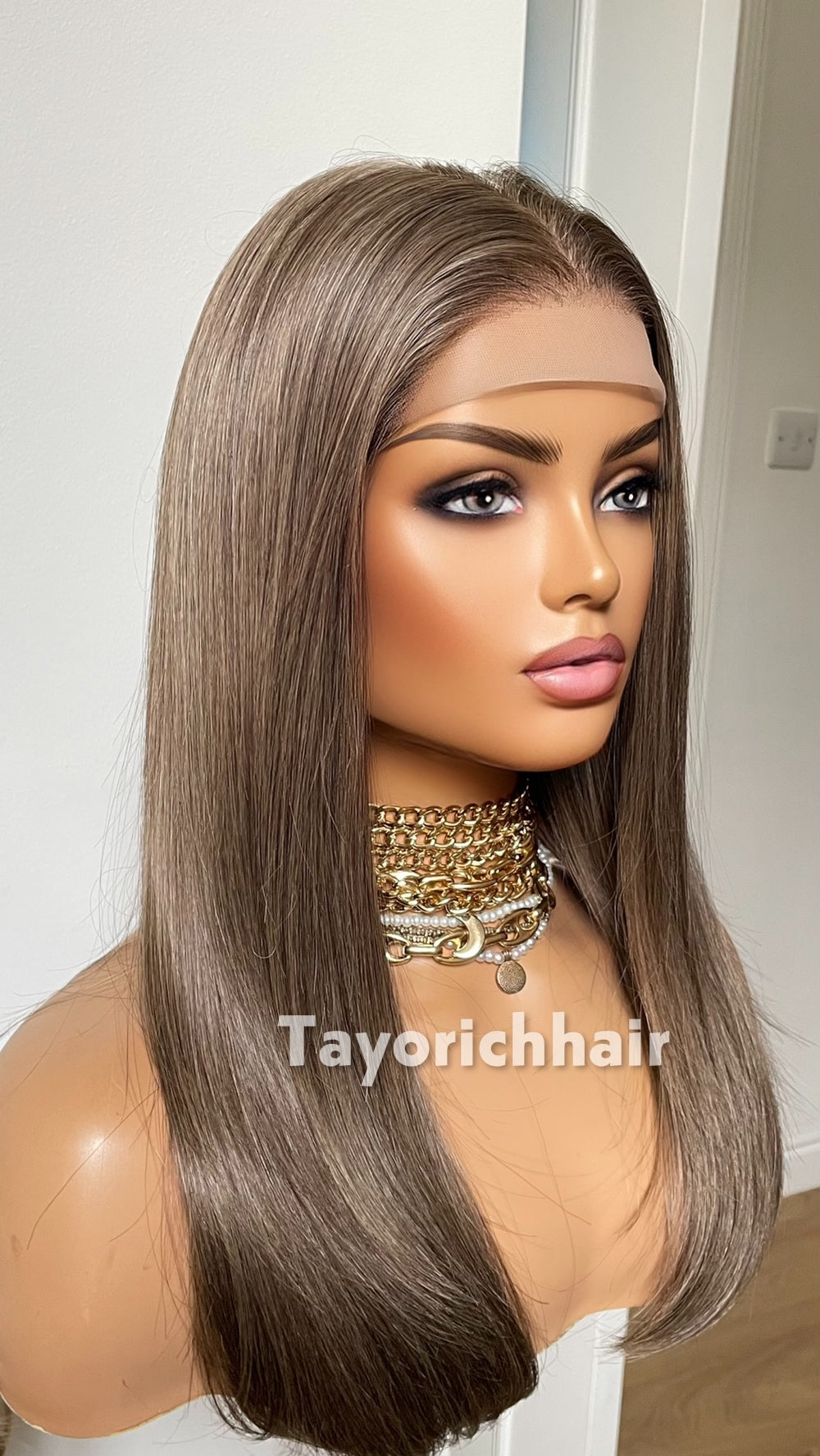 TayoRichHair | 16" Dark Ash Blonde Straight Lace Front Wig (13x4 Lace, Beginner Friendly)