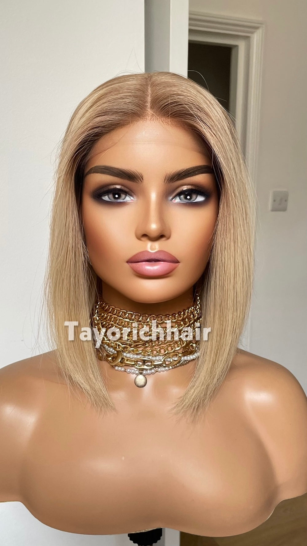 Glueless 12 Inch Blonde Bob Human Hair Wig - 150% Density, Silk Top European Virgin Hair