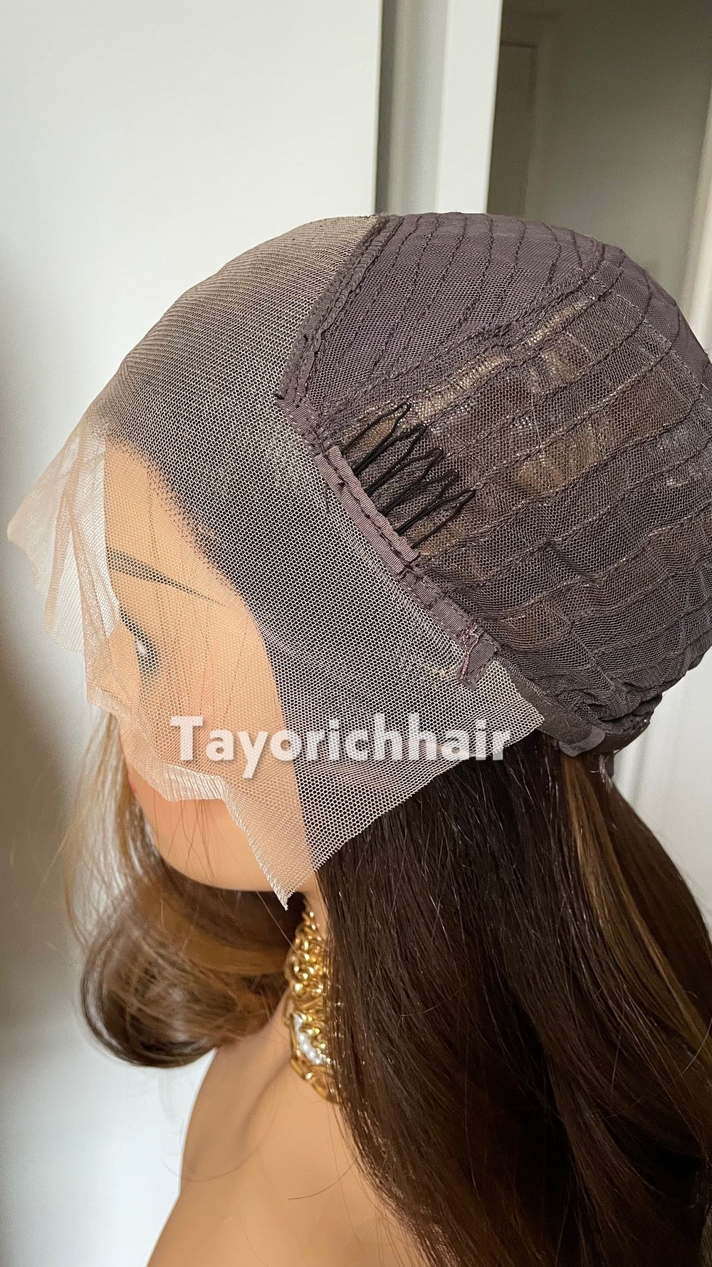 Brown Wig With Highlights