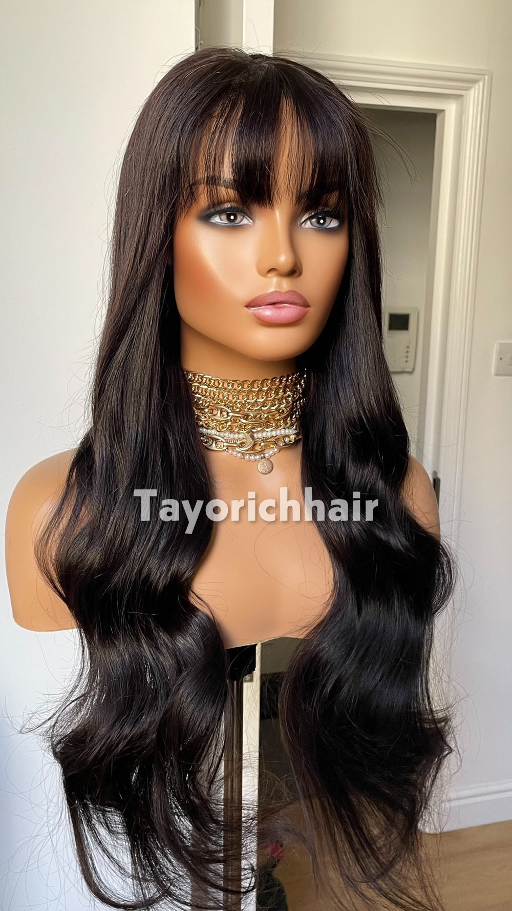 TayoRichHair 4x4 HD Lace Wavy Wig with Bangs – 100% Soft Human Hair (24 Inch, 150% Density, Color 1B, Small/Extra-Small Cap, Snug Glueless Fit)
