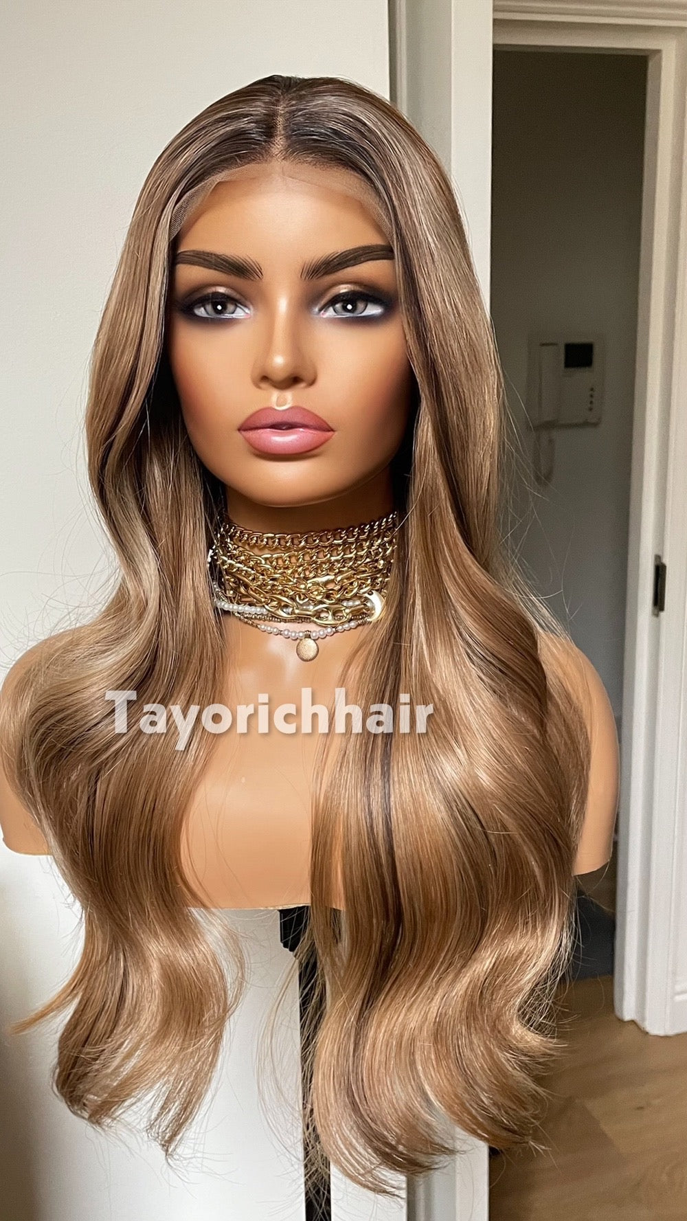 Rooted Dark Blonde Lace Wig With Highlights; Wavy Hair, Heat Resistant Synthetic