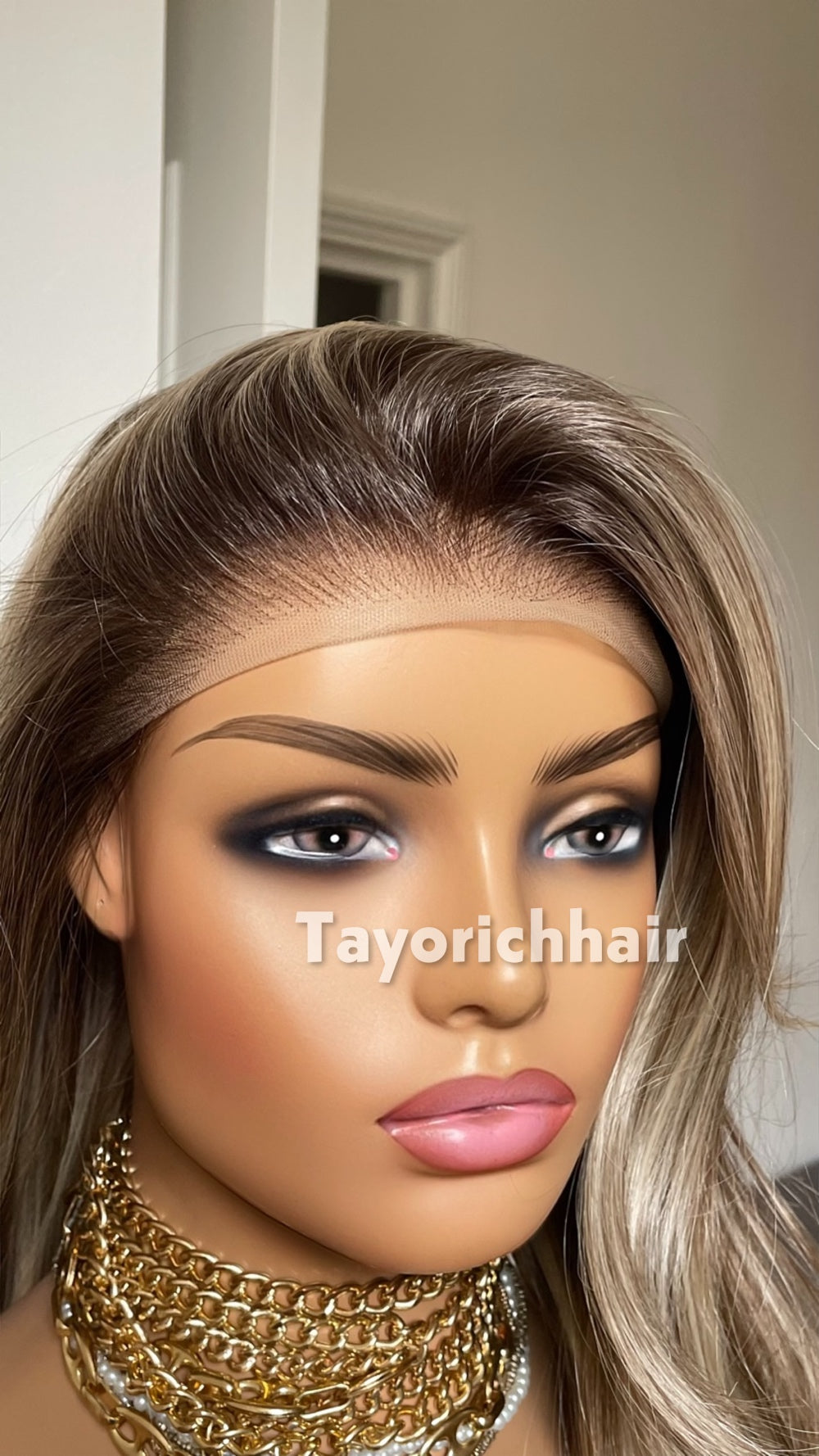 Dark Brown & Blonde Mixed Wig | 20” Wavy Glueless