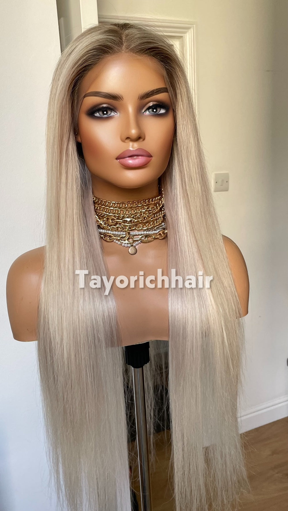 TayoRichHair 13x4 HD Lace Front Ash Platinum Blonde Straight Wig – 100% Human Hair (24 Inch, 200% Density, Dark Roots, Average Cap)