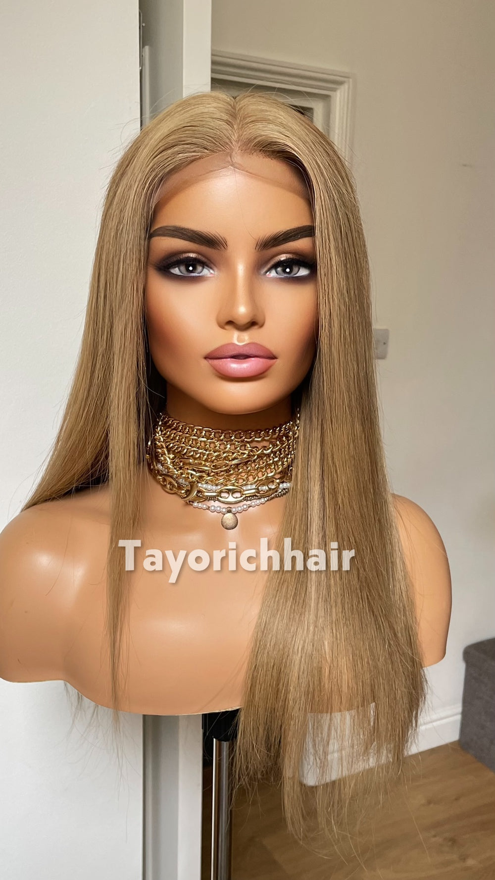 Golden Ash Blonde Human Hair Wig | 18” Straight
