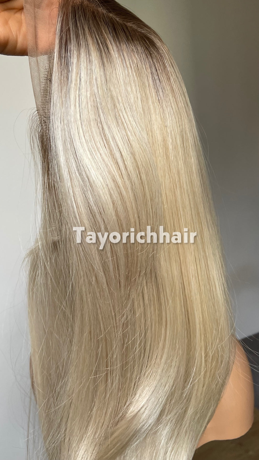 Light Blonde Wig with Dark Roots | 18” Straight